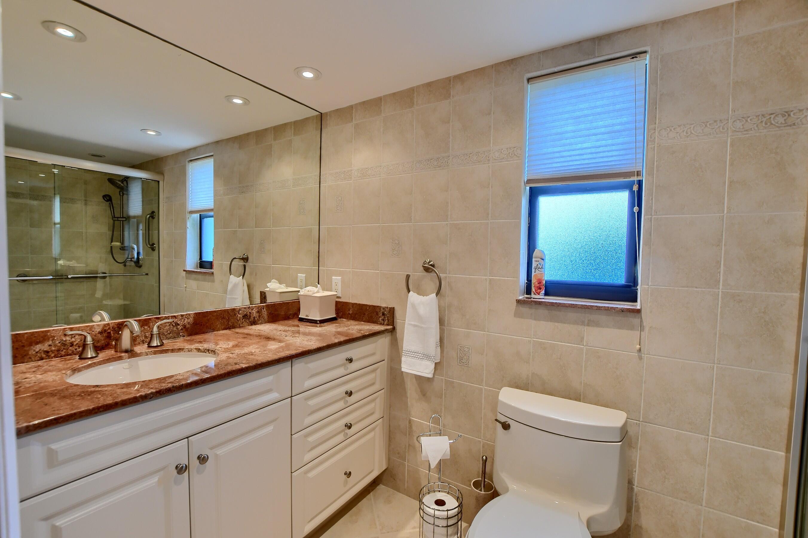 6748 Willow Wood #1305, Boca Raton FL 33434