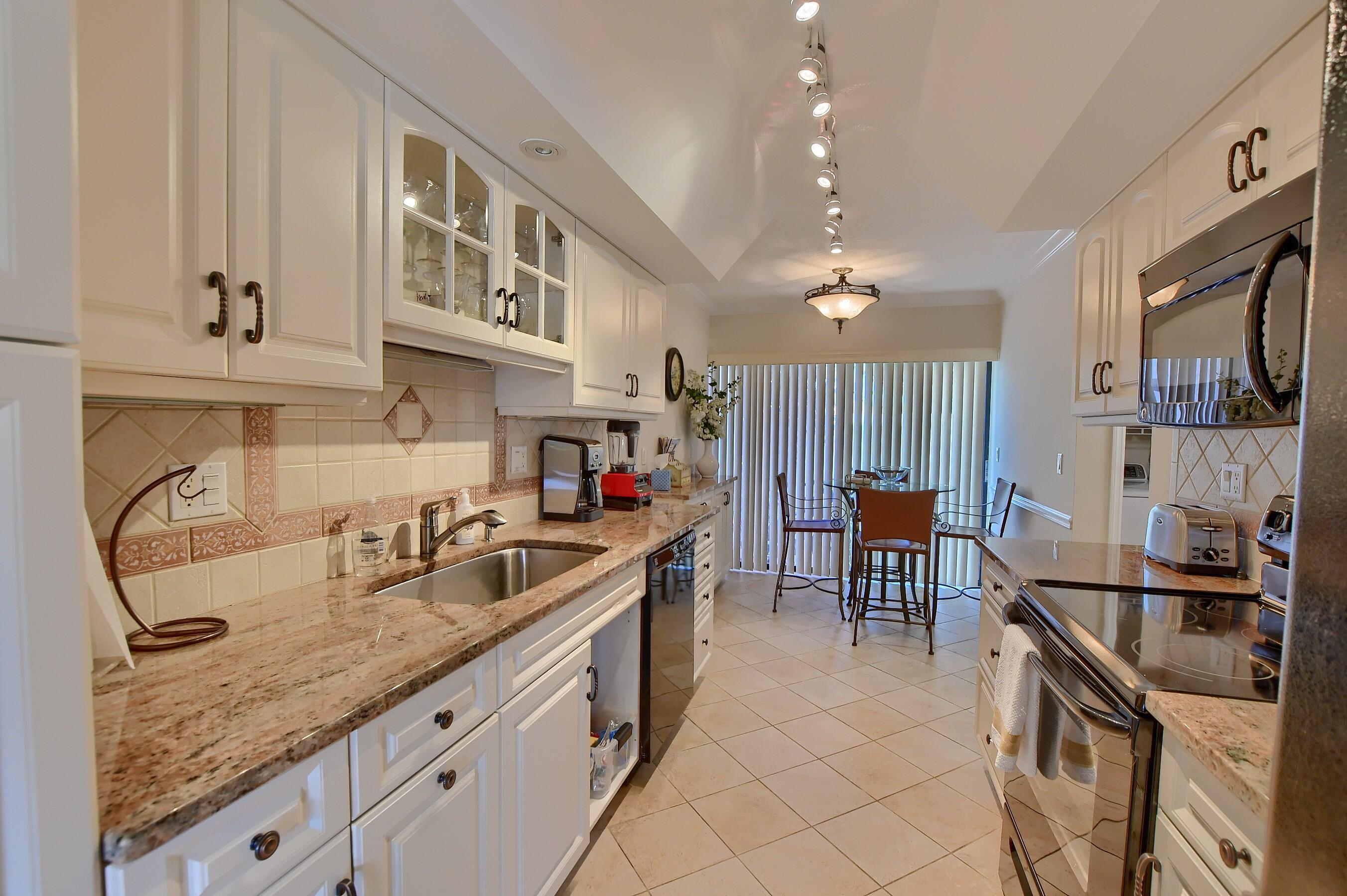 6748 Willow Wood #1305, Boca Raton FL 33434