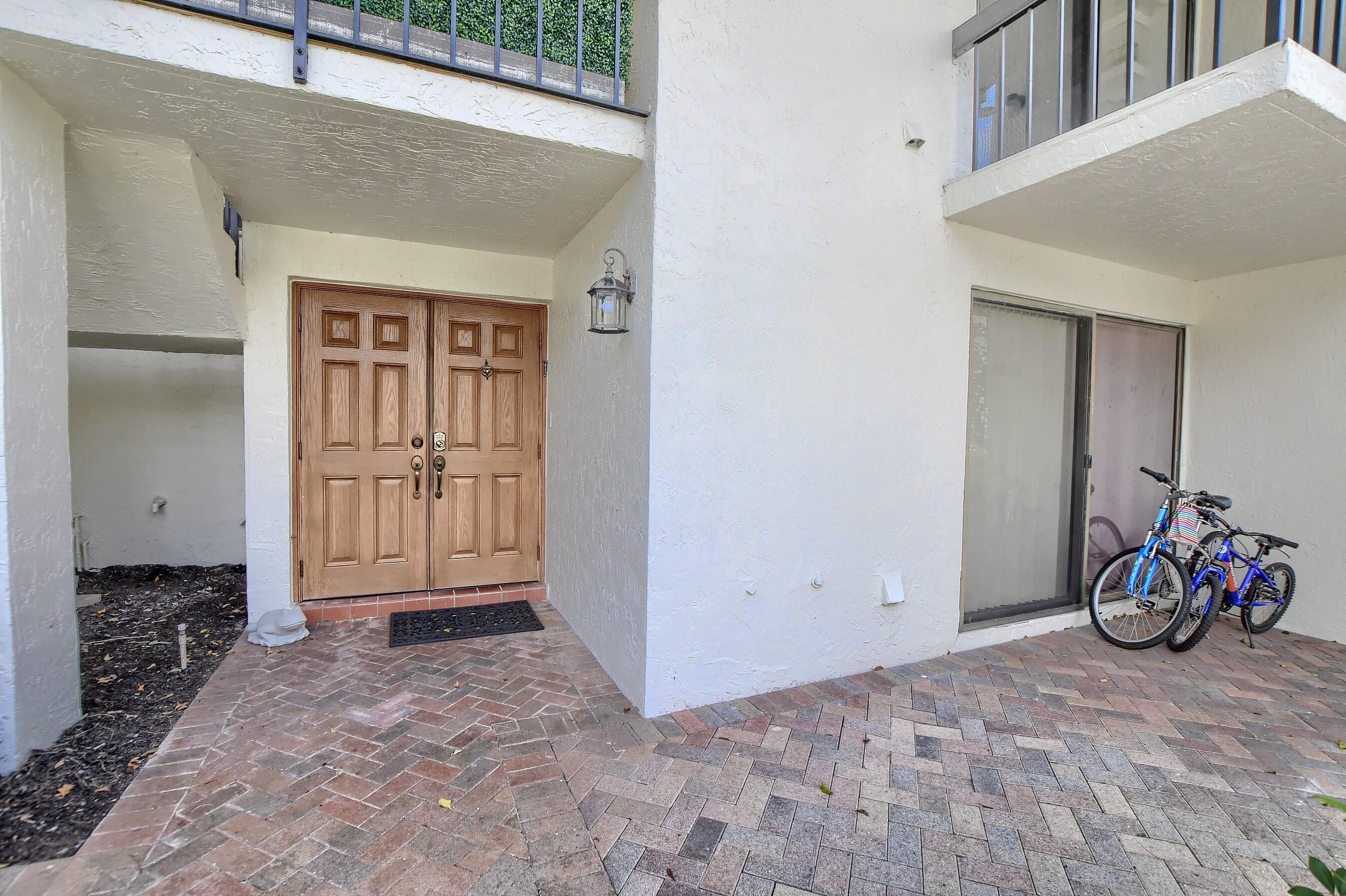 6748 Willow Wood #1305, Boca Raton FL 33434