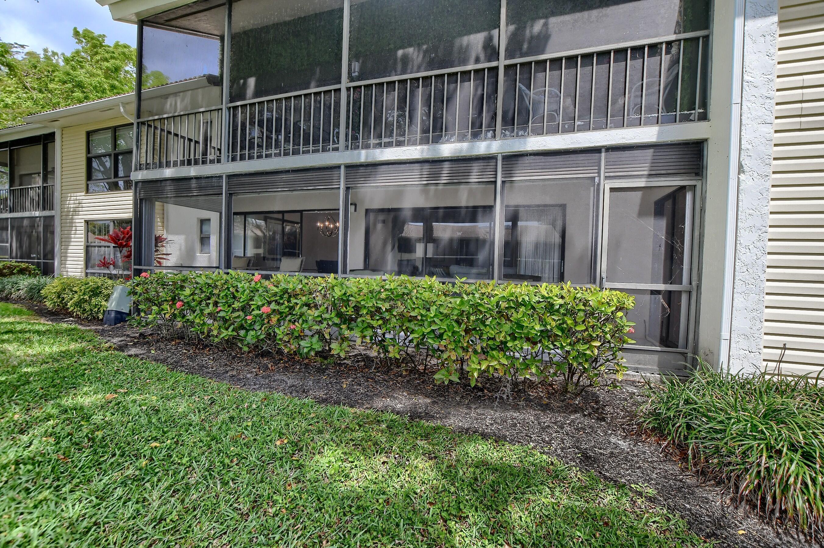 6748 Willow Wood #1305, Boca Raton FL 33434