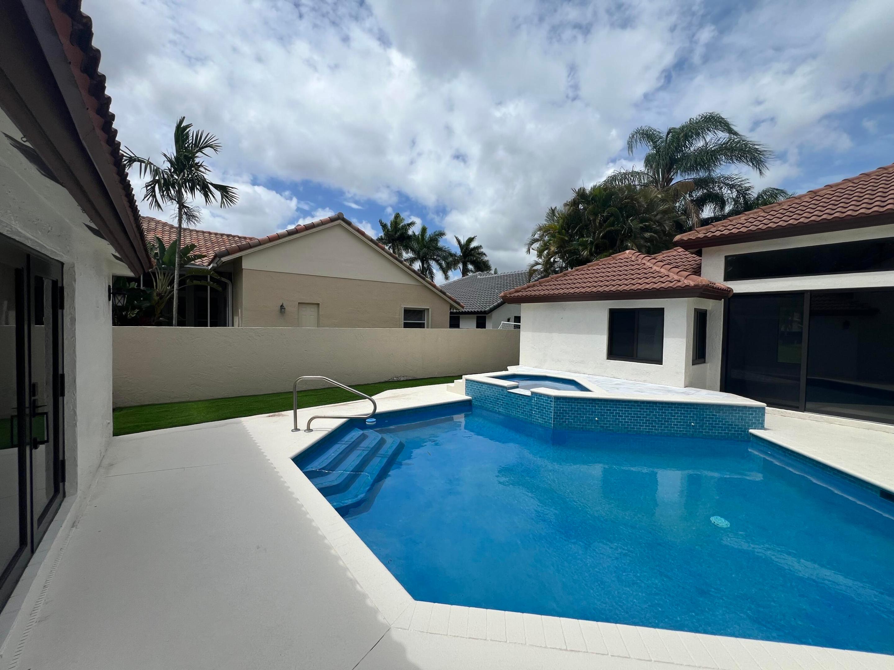 20077 Palm Island, Boca Raton FL 33498