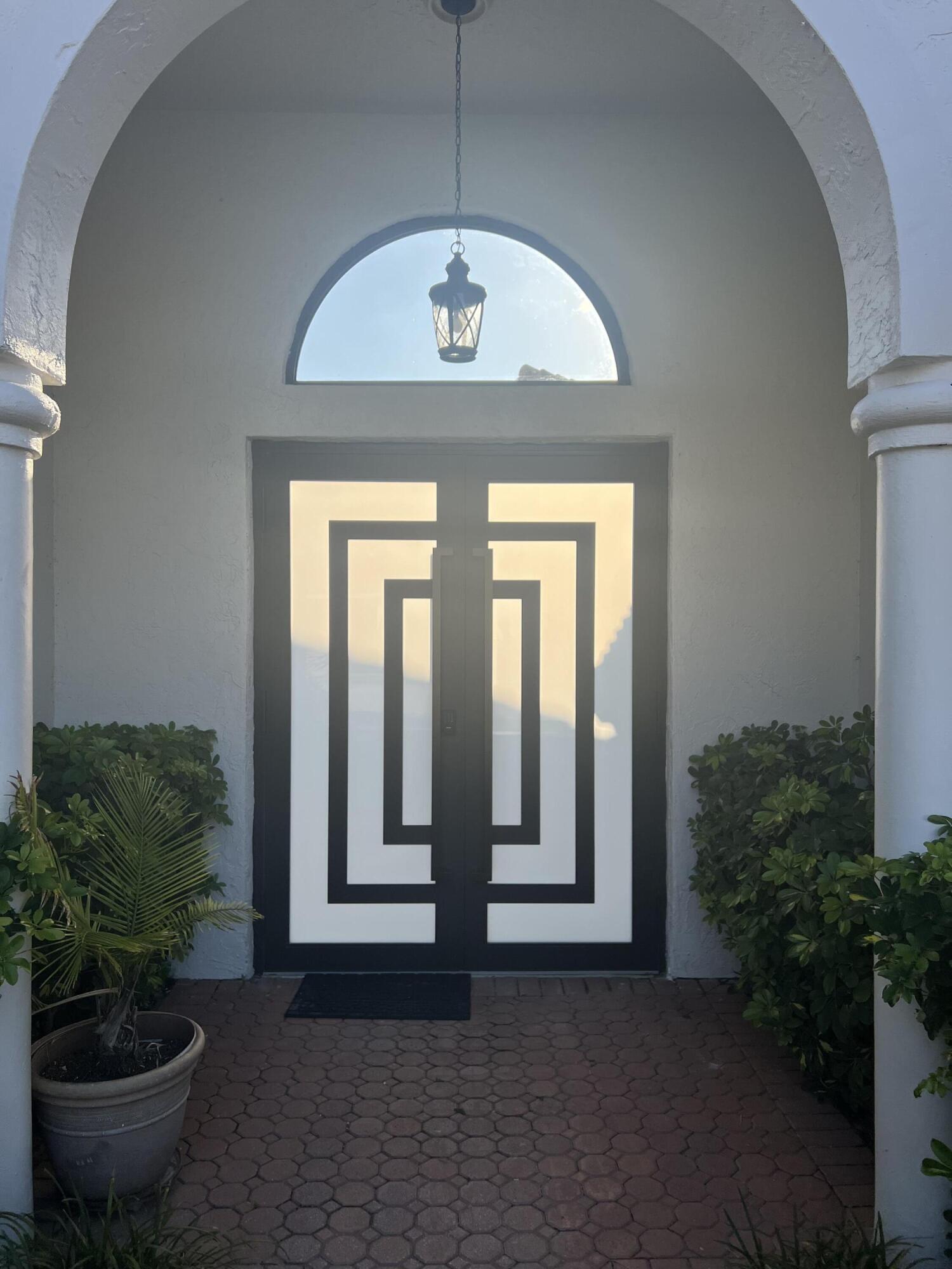 20077 Palm Island, Boca Raton FL 33498