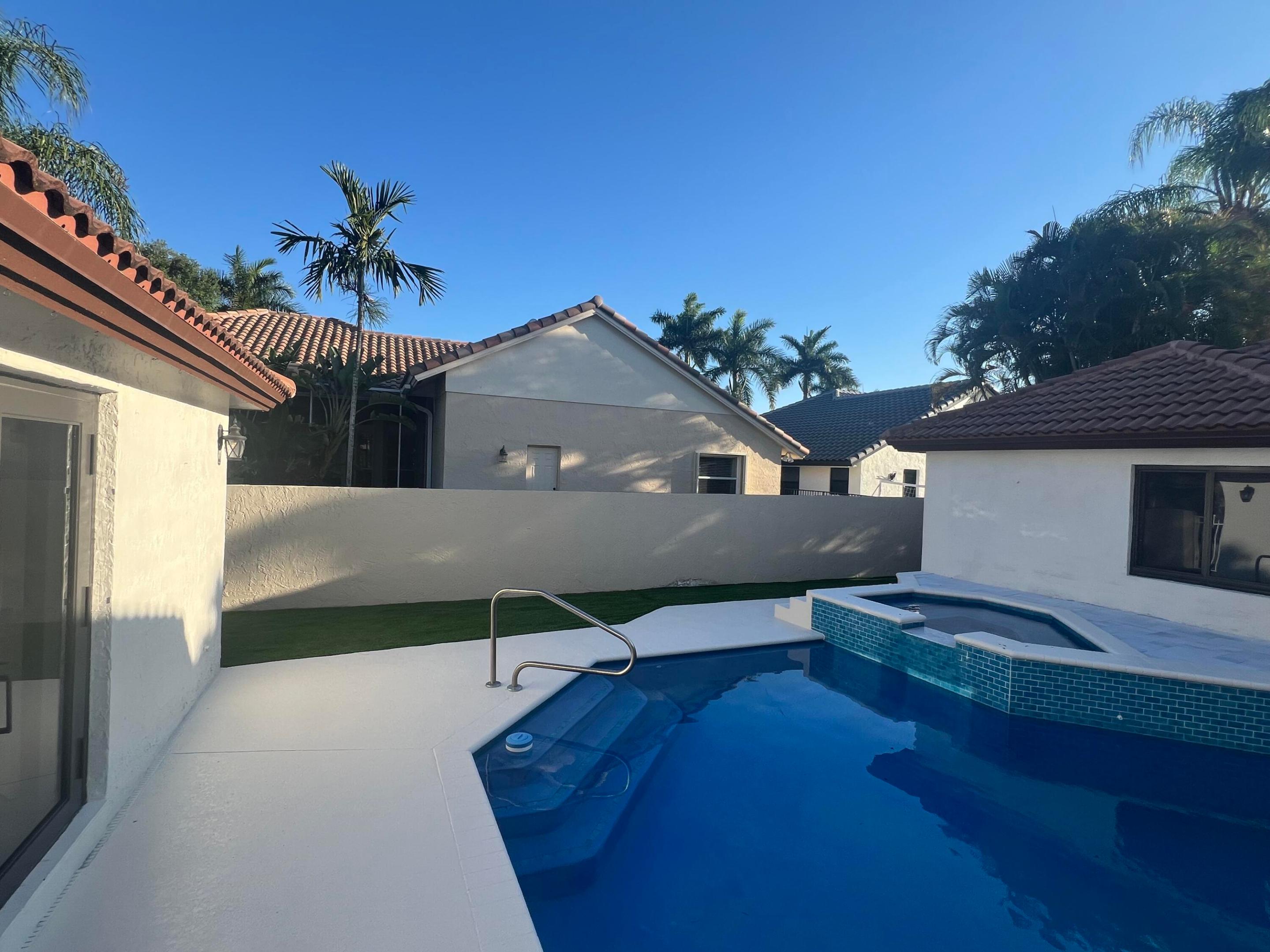 20077 Palm Island, Boca Raton FL 33498