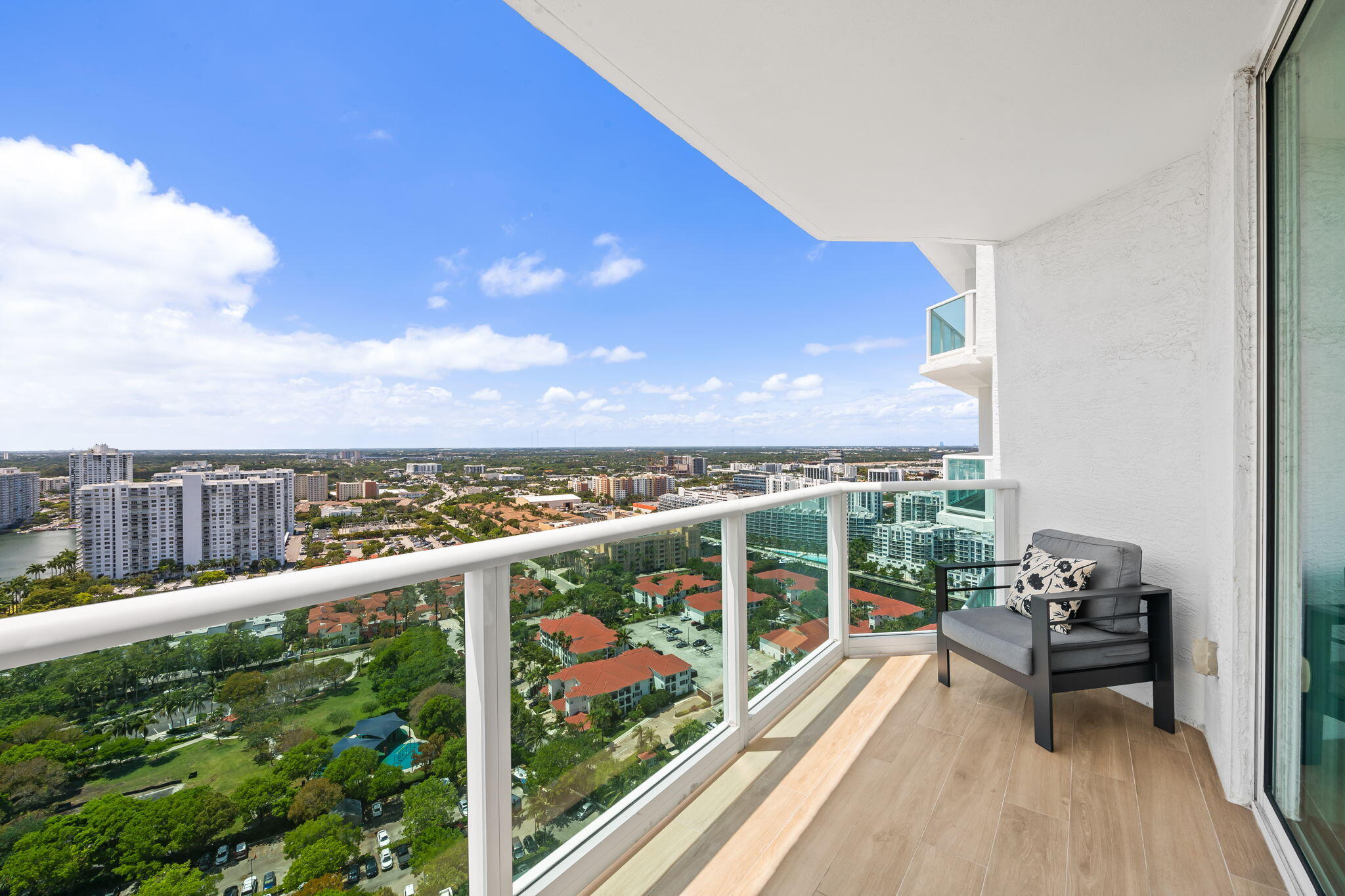 3301 NE 183rd #2906, Aventura FL 33160
