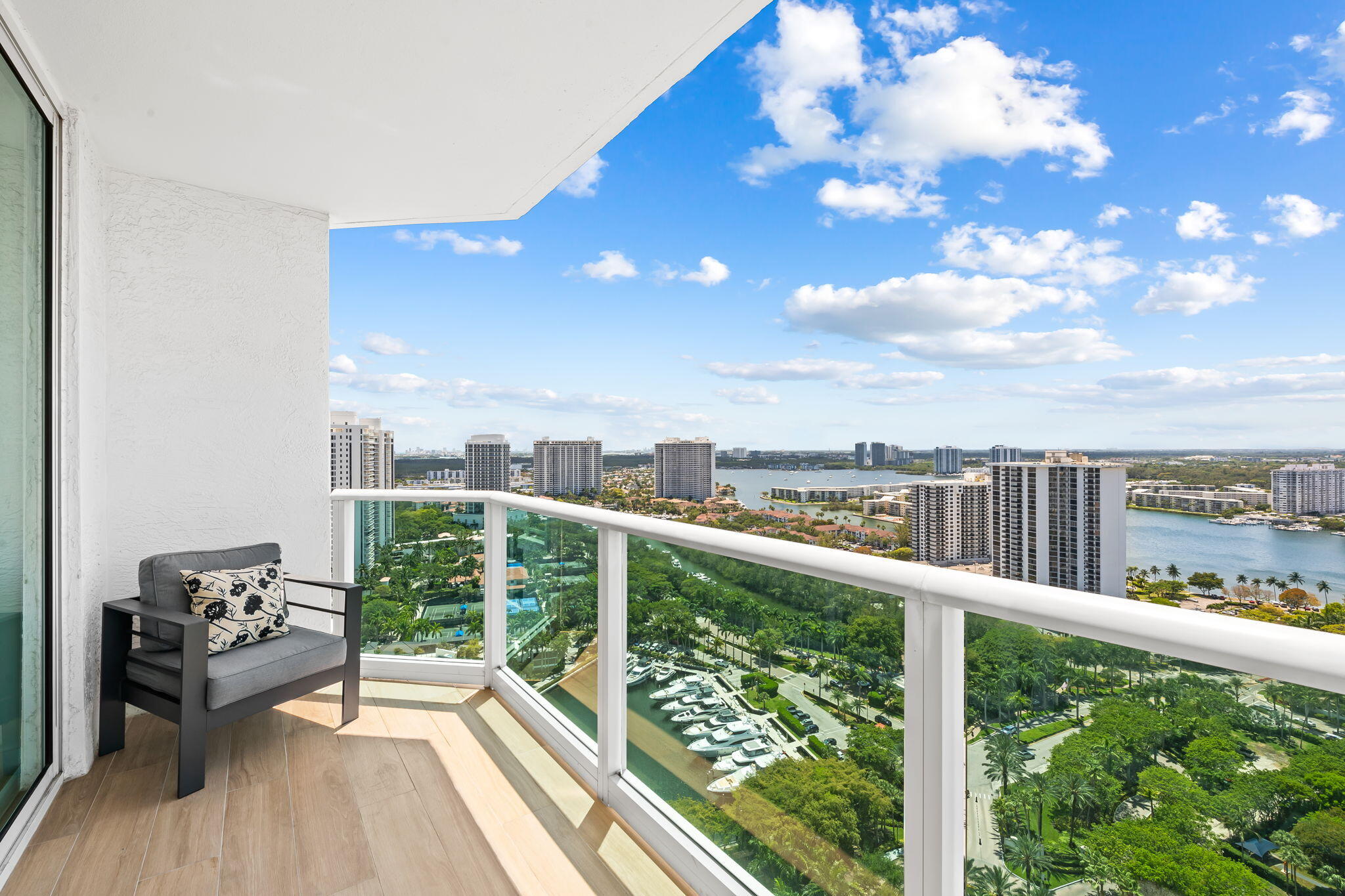 3301 NE 183rd #2906, Aventura FL 33160