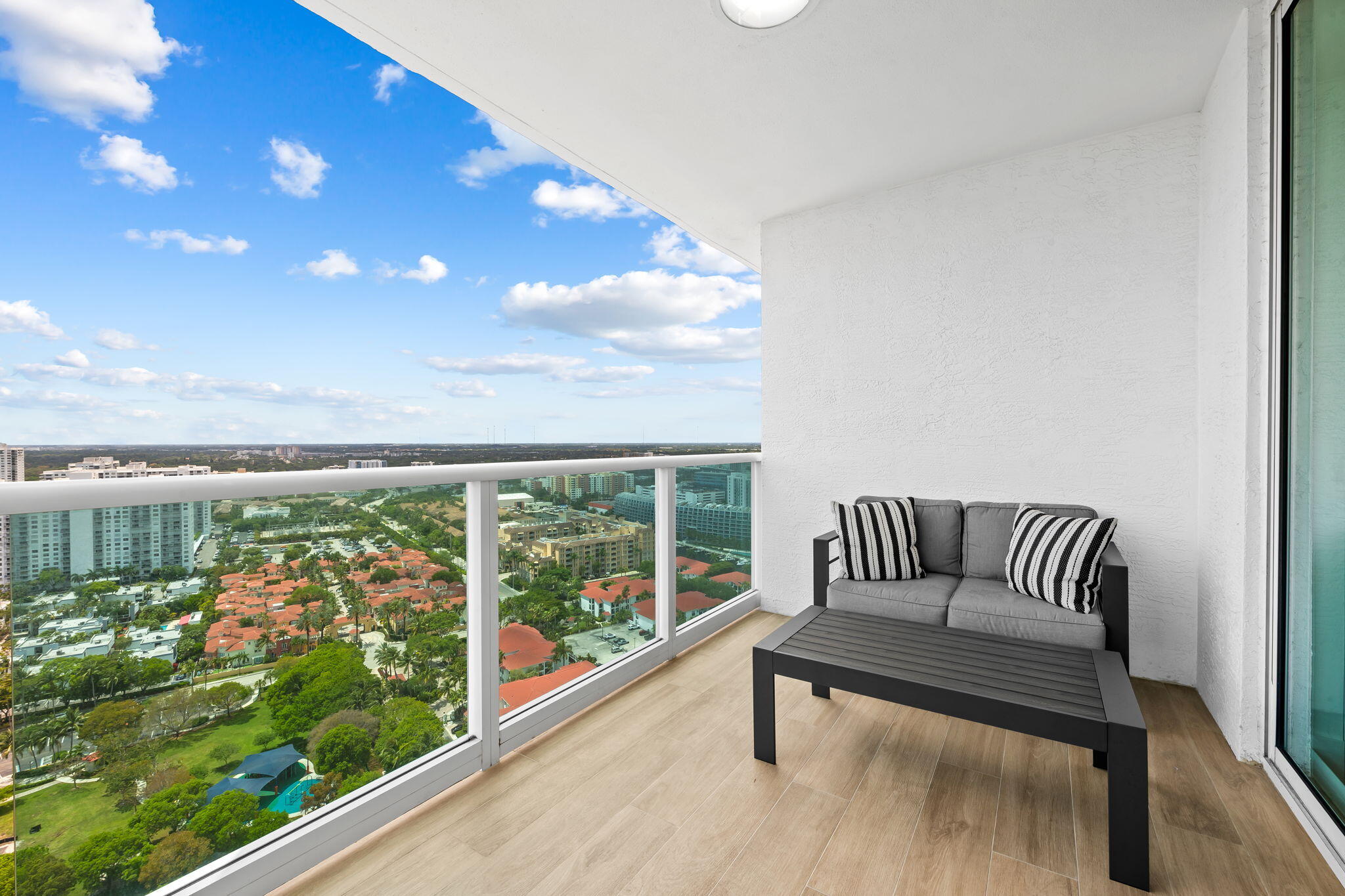 3301 NE 183rd #2906, Aventura FL 33160