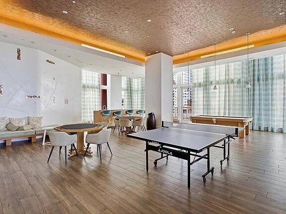 50 Biscayne #2108, Miami FL 33132