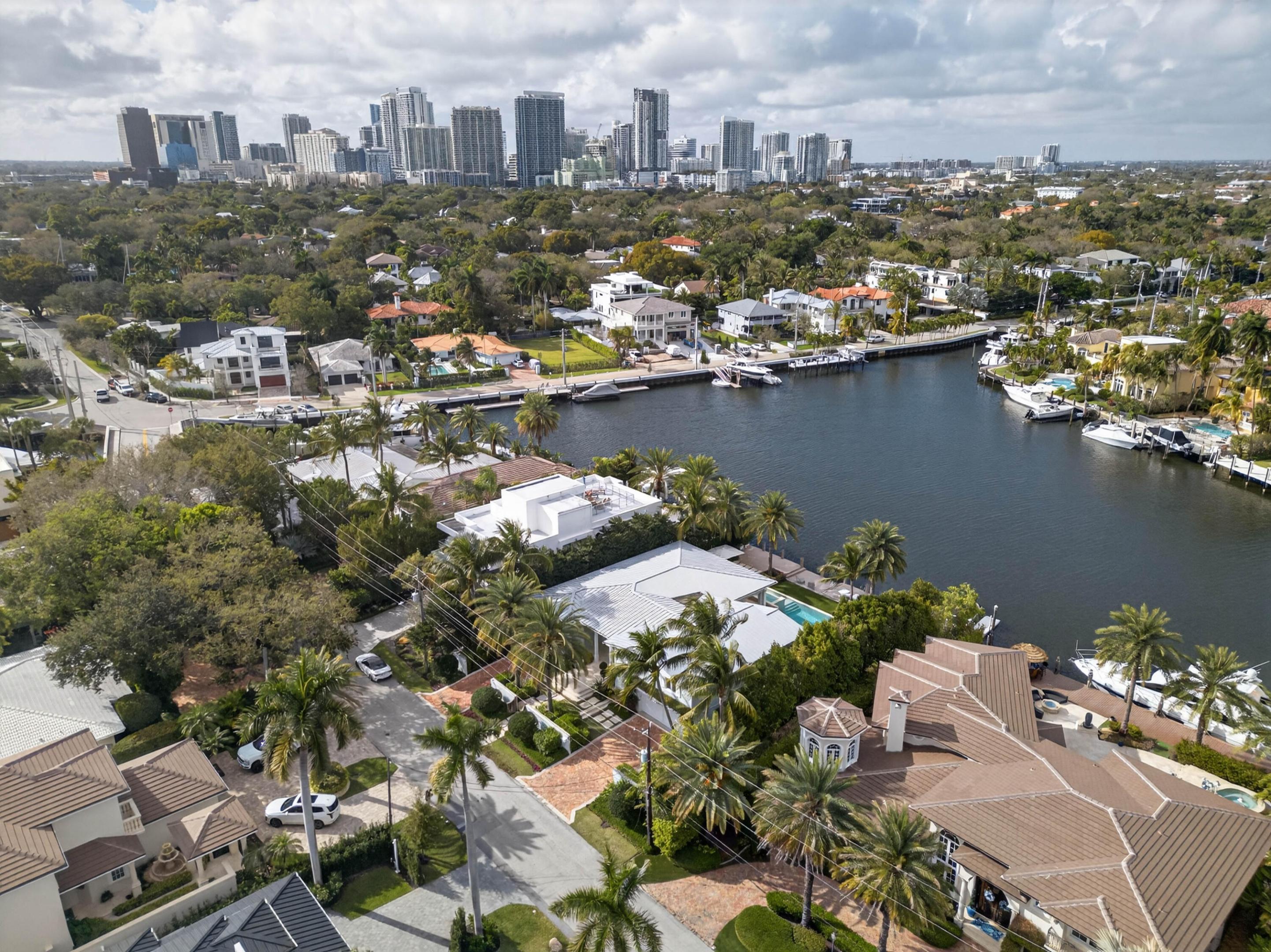 1605 SE 9th, Fort Lauderdale FL 33316