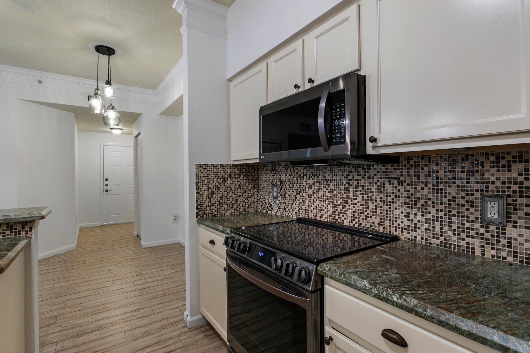 10103 W Myrtlewood Cir, Palm Beach Gardens FL 33418