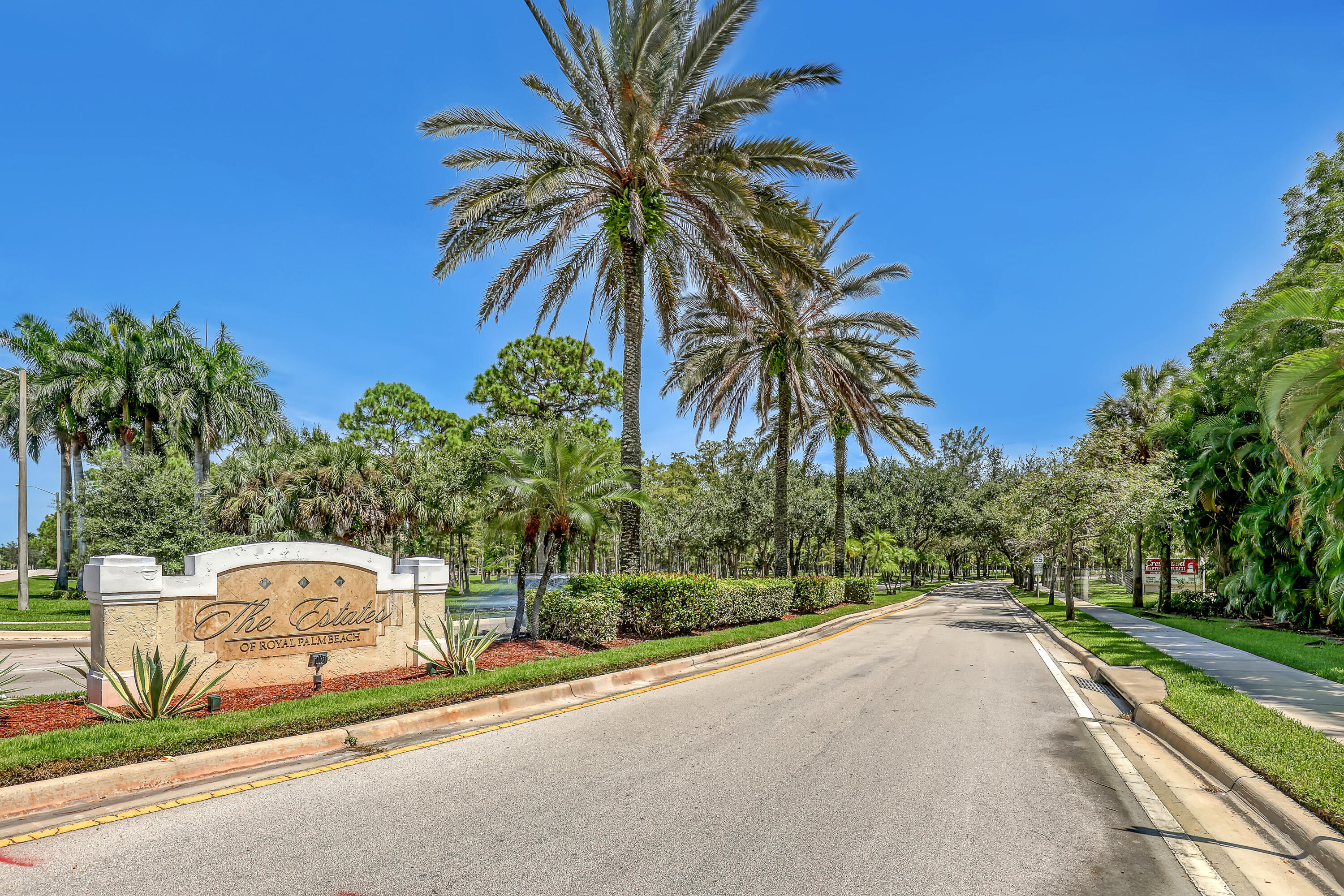 133 Black Olive, Royal Palm Beach FL 33411