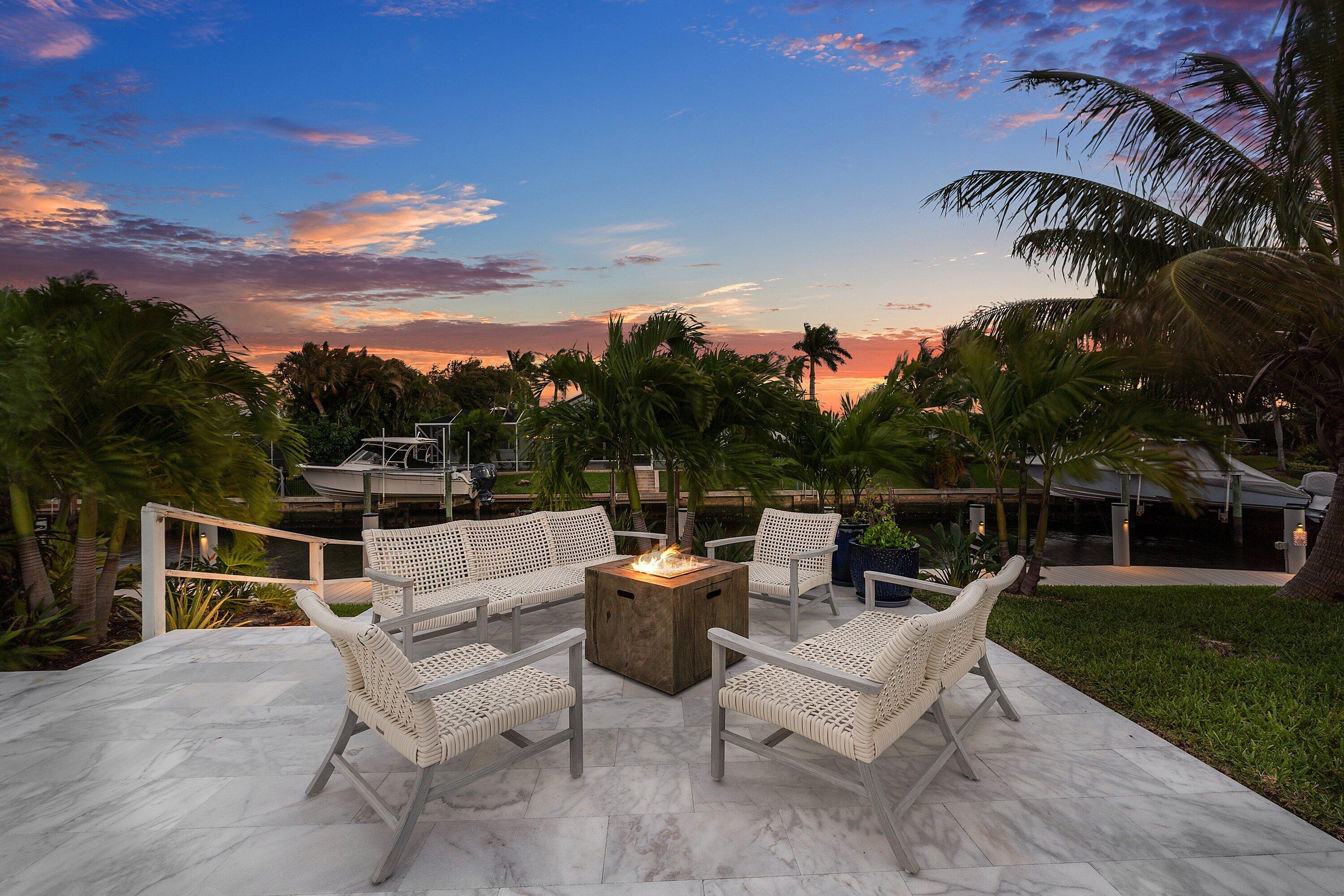 800 Holly, Boca Raton FL 33486
