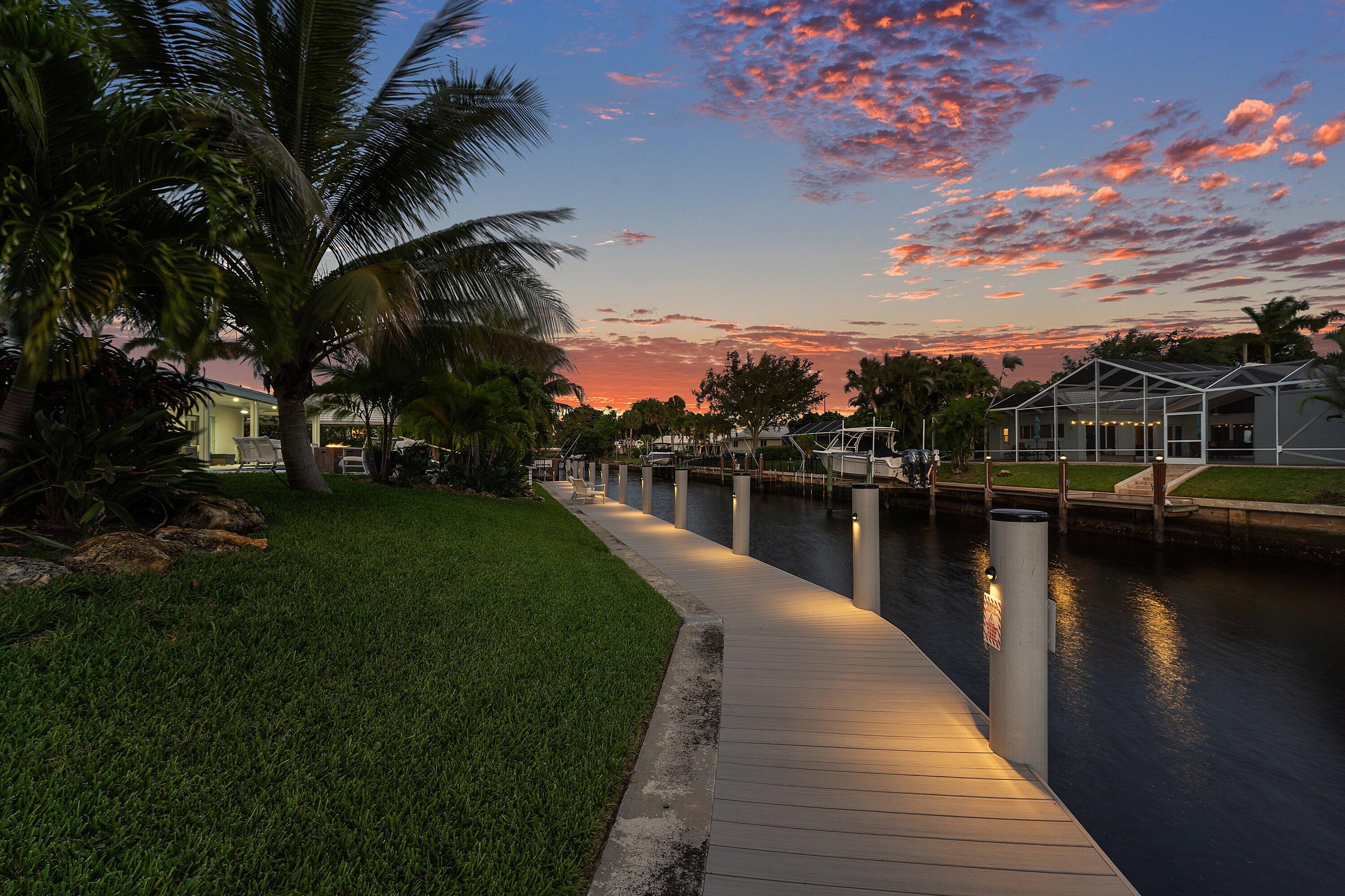 800 Holly, Boca Raton FL 33486