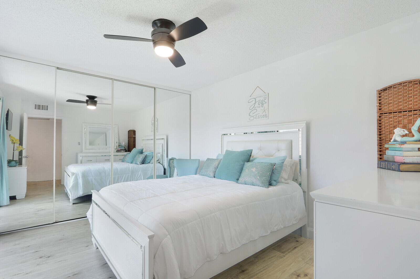 1614 16th, Palm Beach Gardens FL 33418
