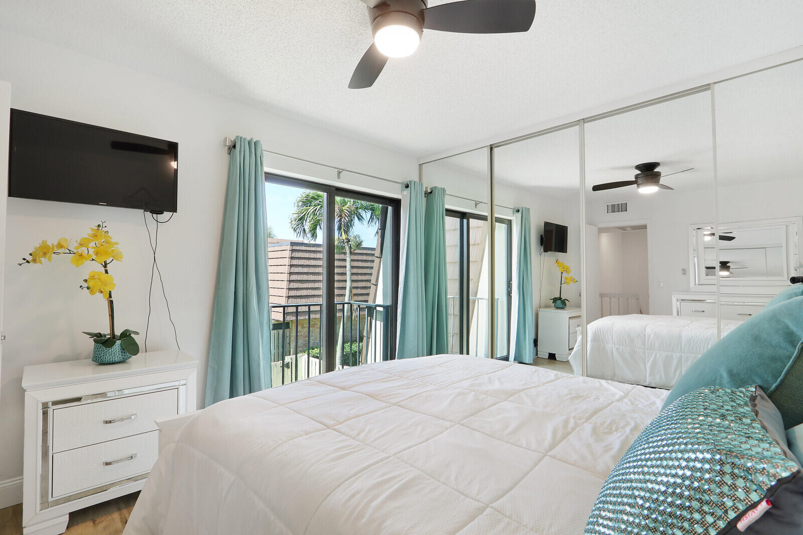 1614 16th, Palm Beach Gardens FL 33418