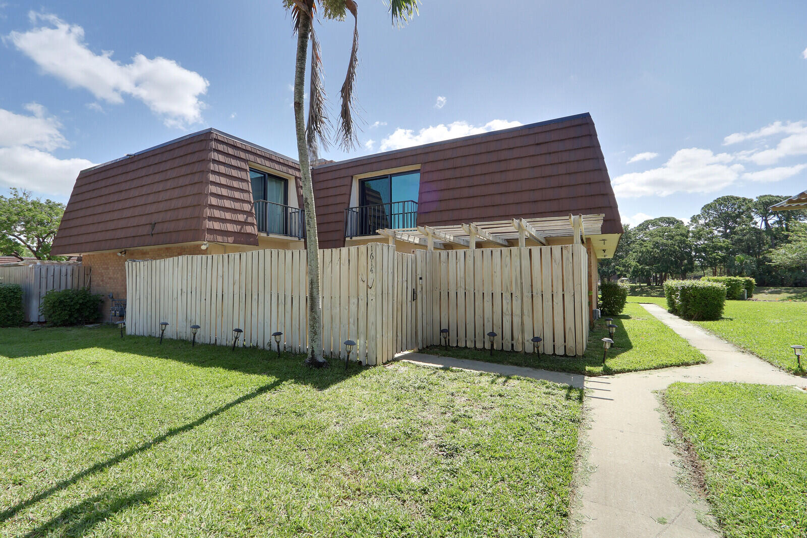 1614 16th, Palm Beach Gardens FL 33418