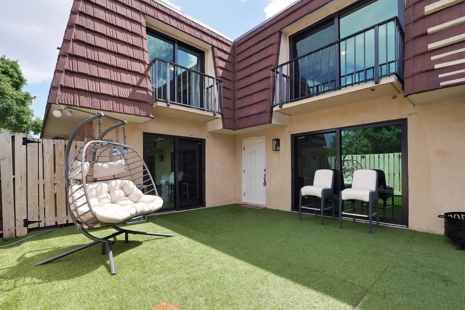 1614 16th, Palm Beach Gardens FL 33418