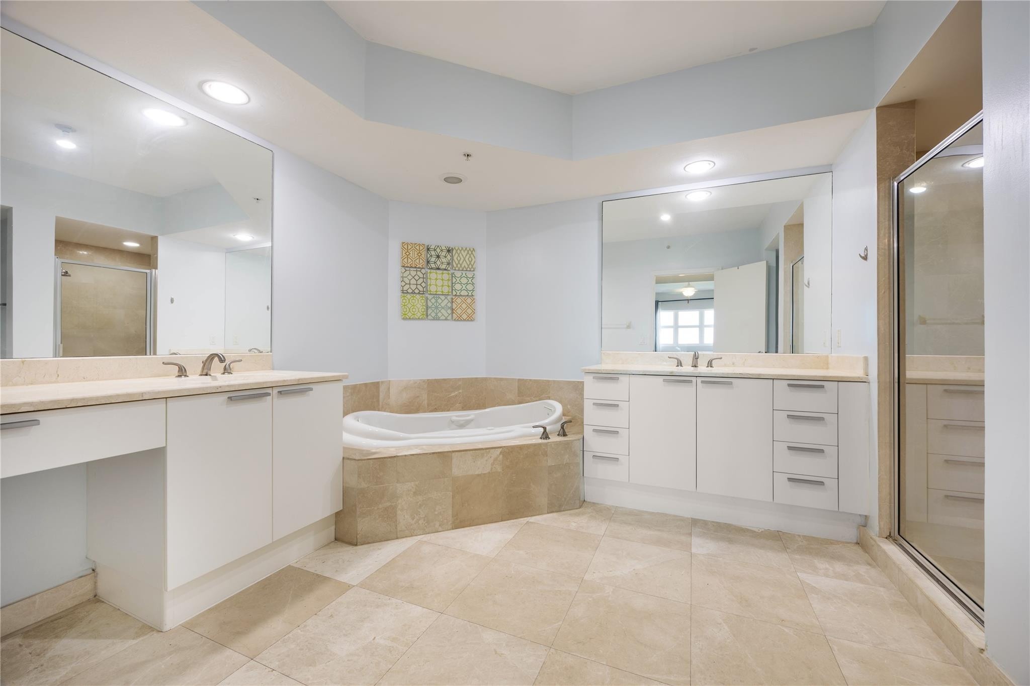 14951 Royal Oaks #1109, North Miami FL 33181