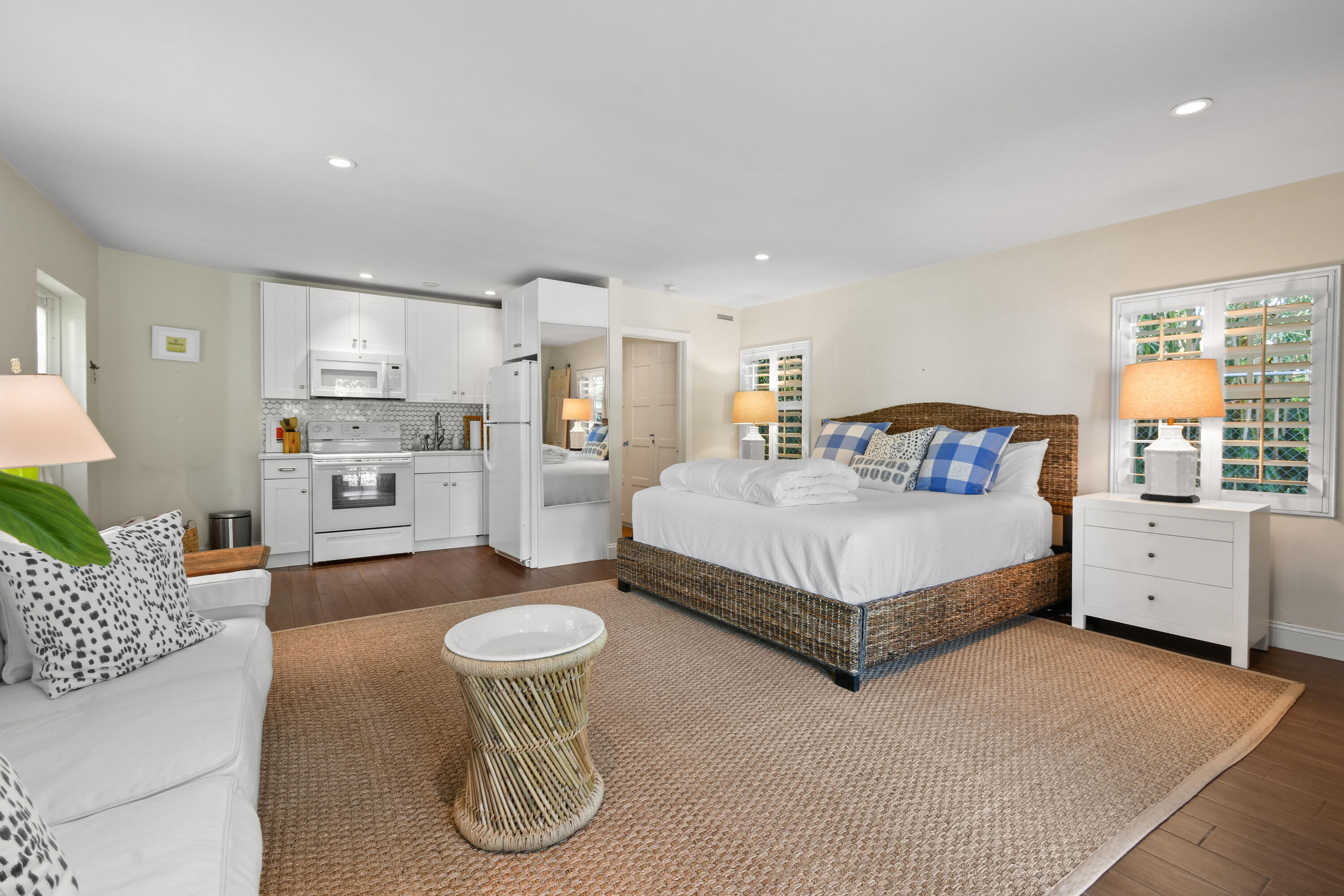 300 Buckingham, West Palm Beach FL 33405