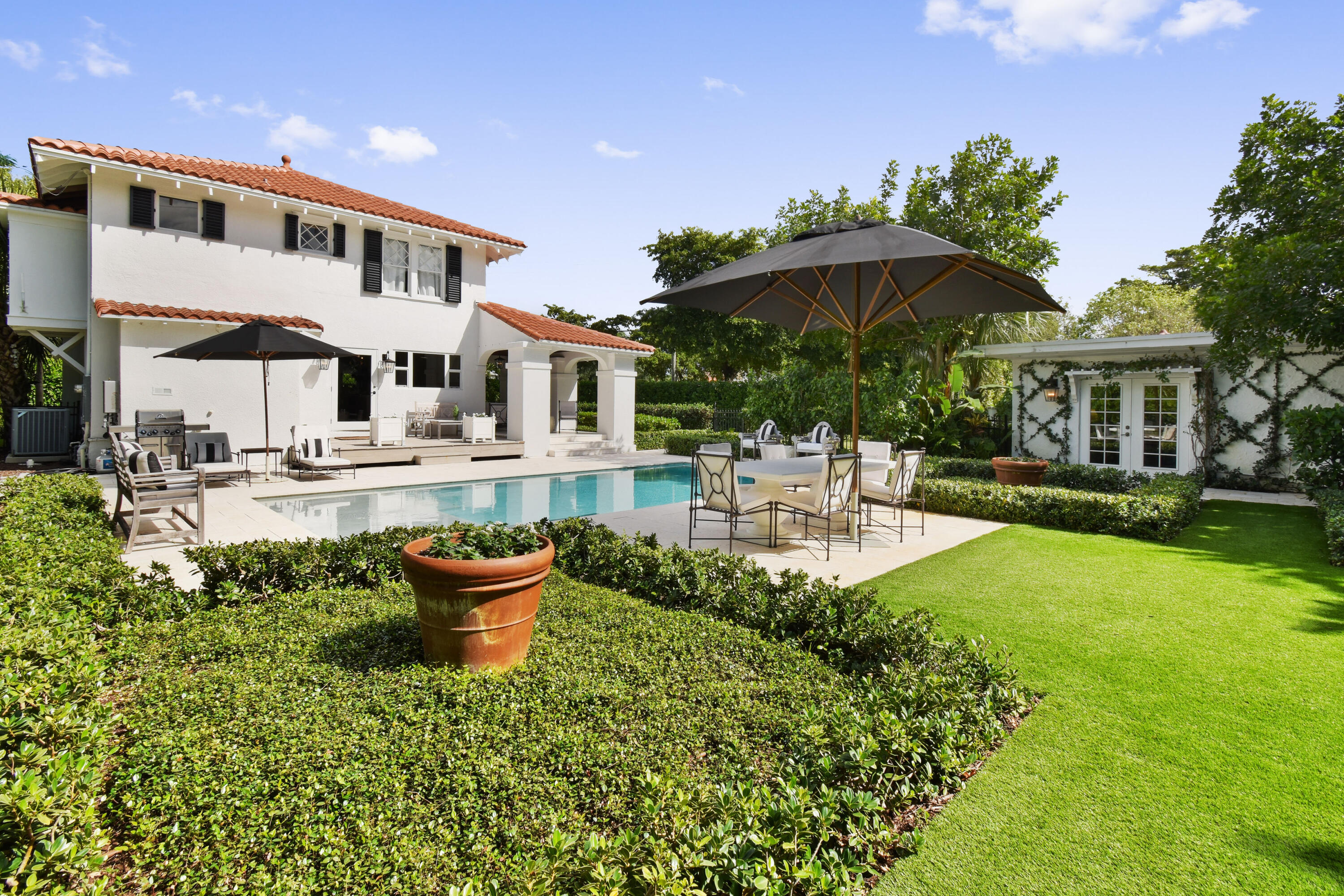 300 Buckingham, West Palm Beach FL 33405