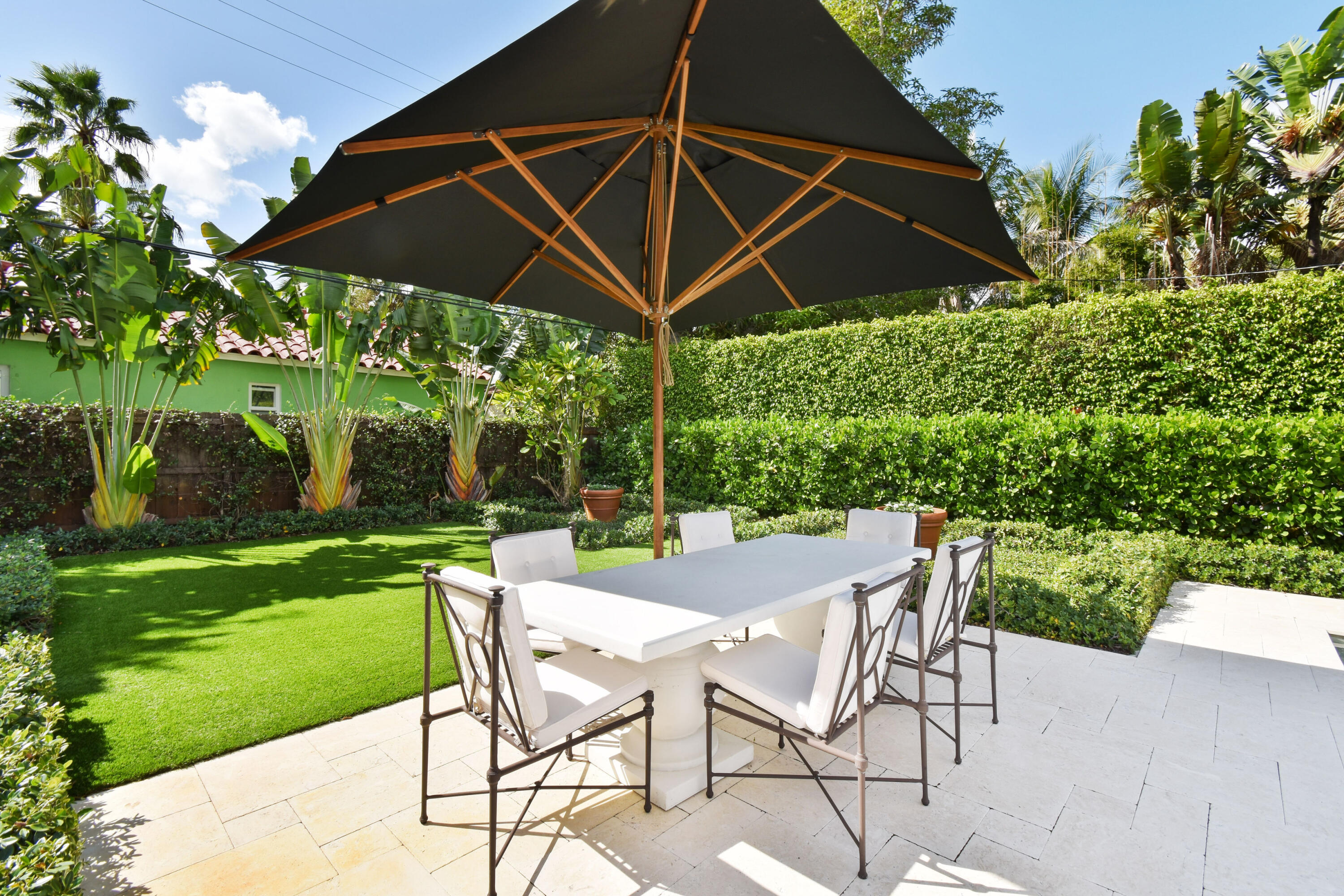 300 Buckingham, West Palm Beach FL 33405
