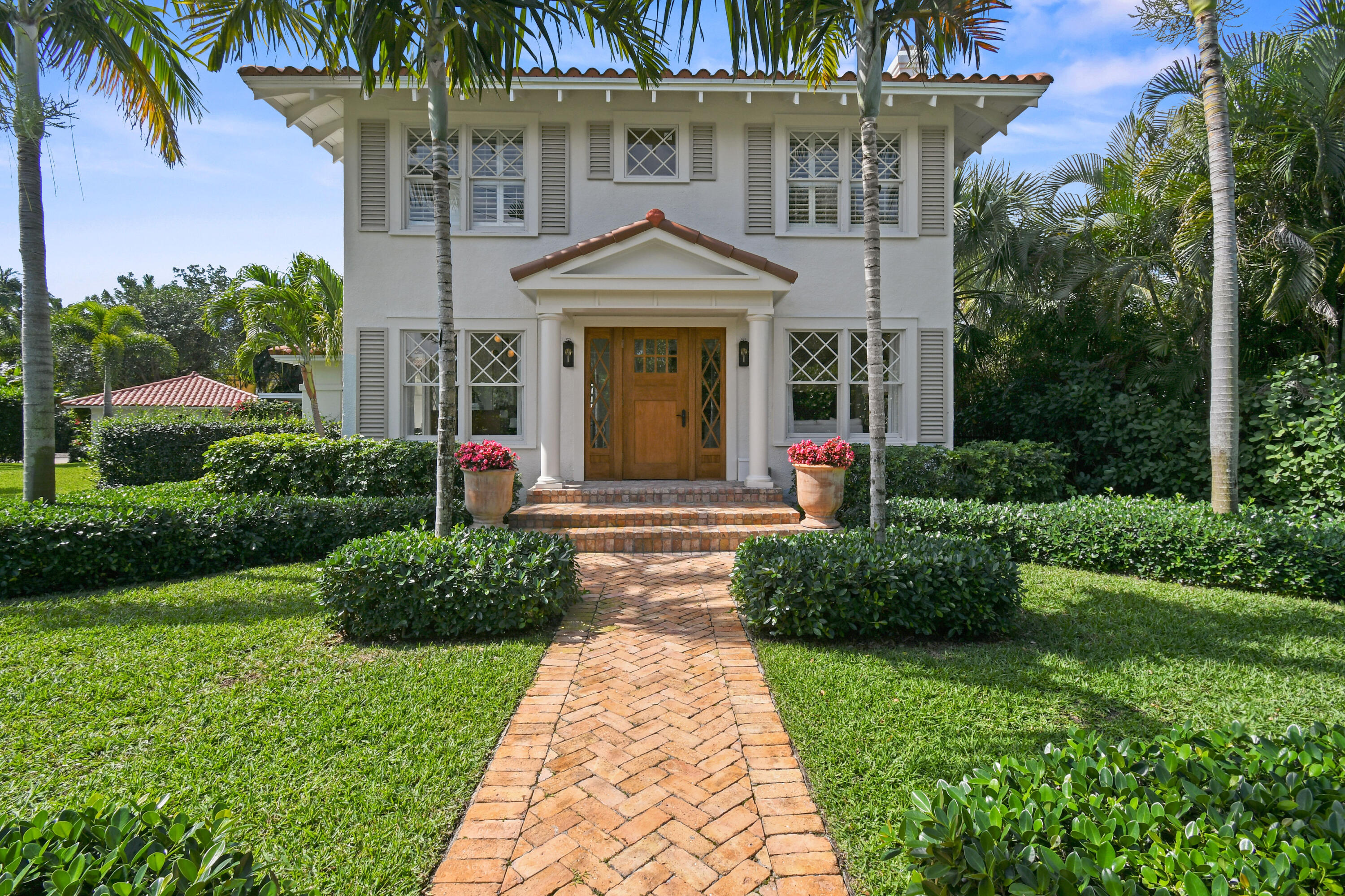 300 Buckingham, West Palm Beach FL 33405