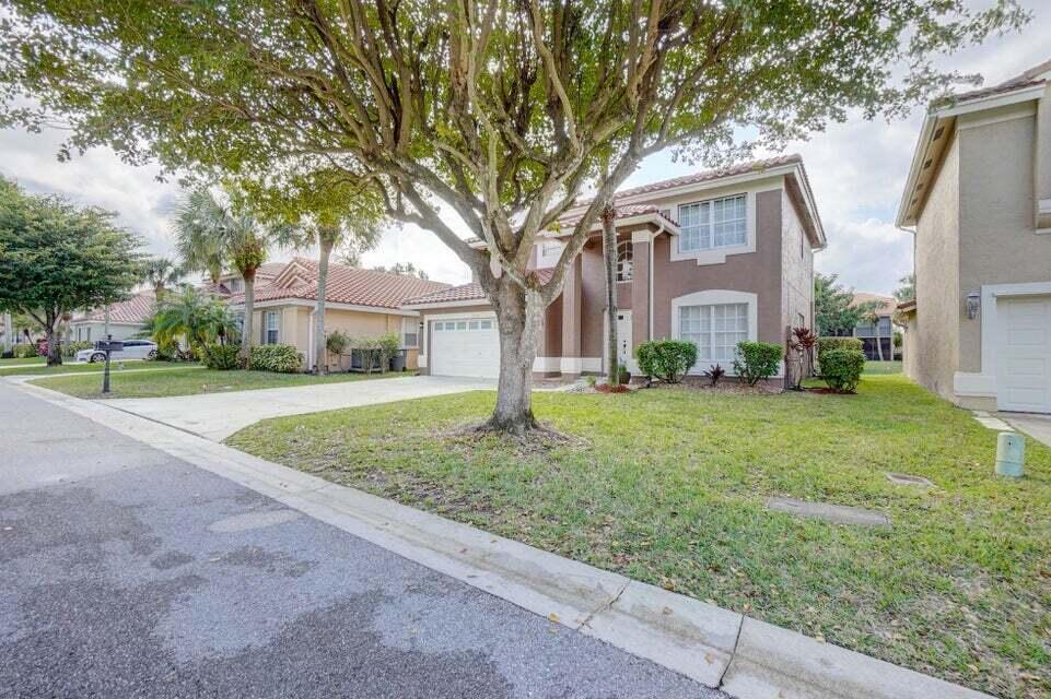 10758 Lake Jasmine, Boca Raton FL 33498