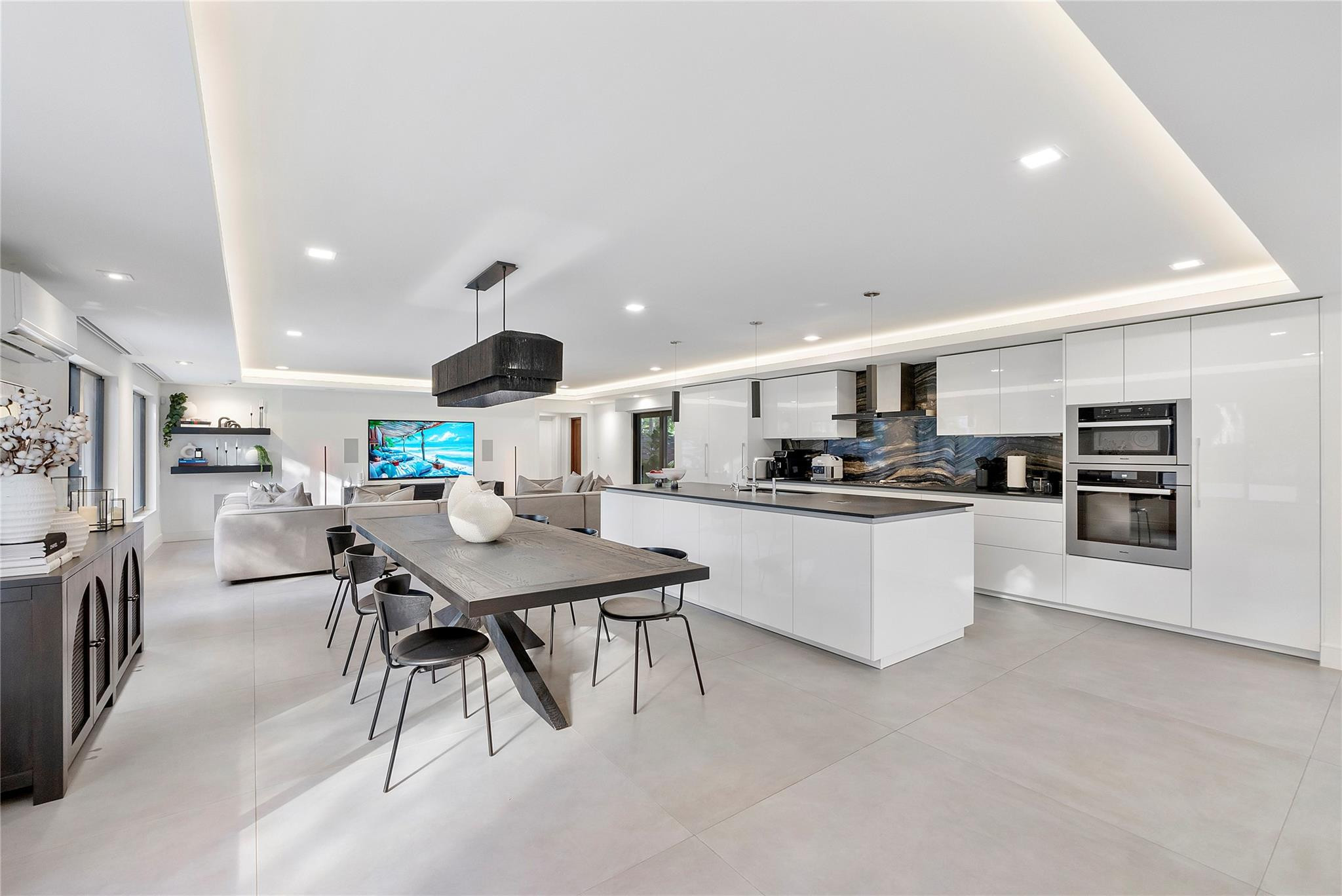 500 NE 14th, Fort Lauderdale FL 33301