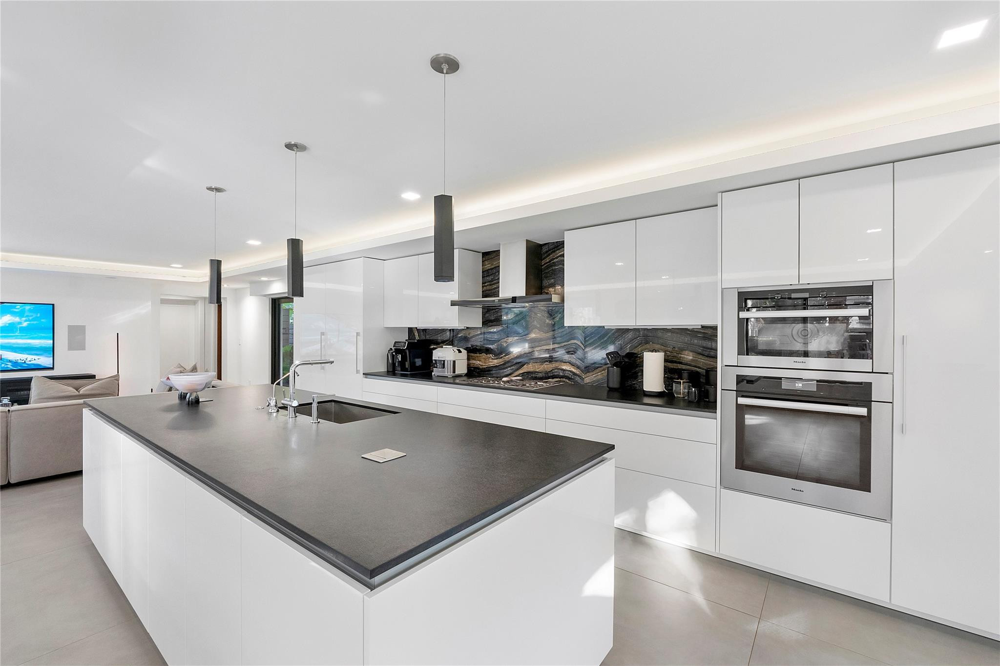 500 NE 14th, Fort Lauderdale FL 33301