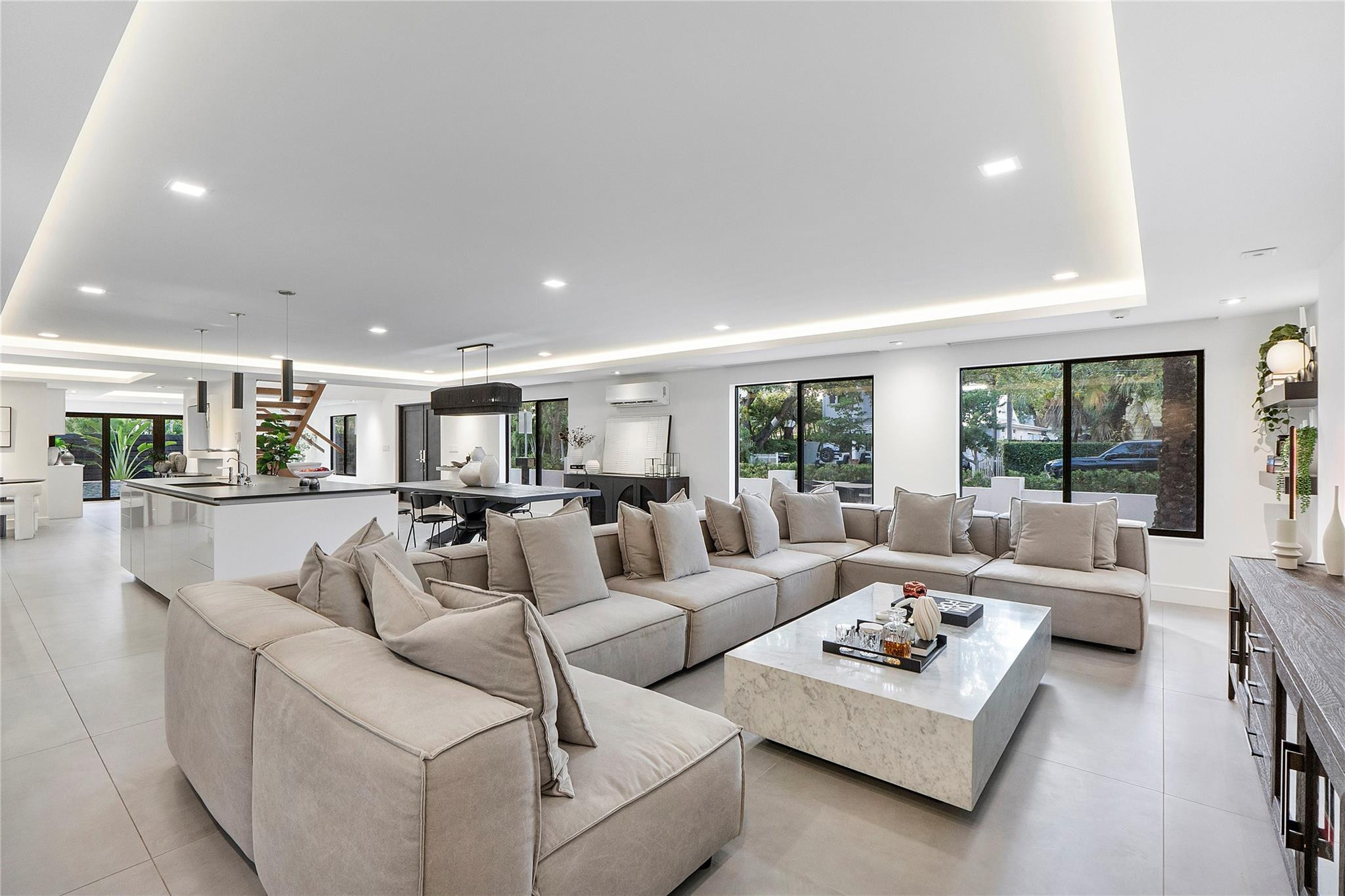 500 NE 14th, Fort Lauderdale FL 33301