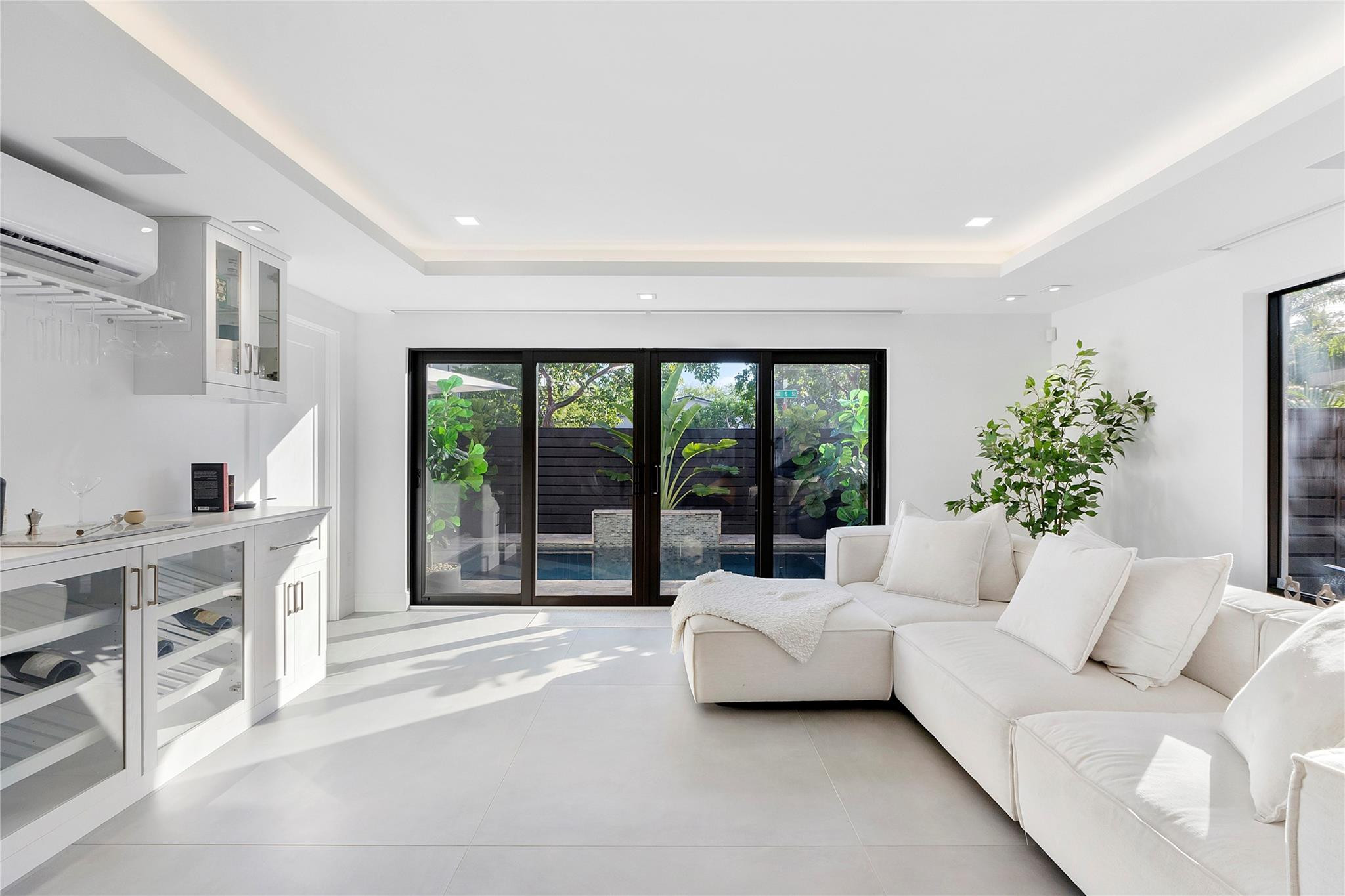 500 NE 14th, Fort Lauderdale FL 33301