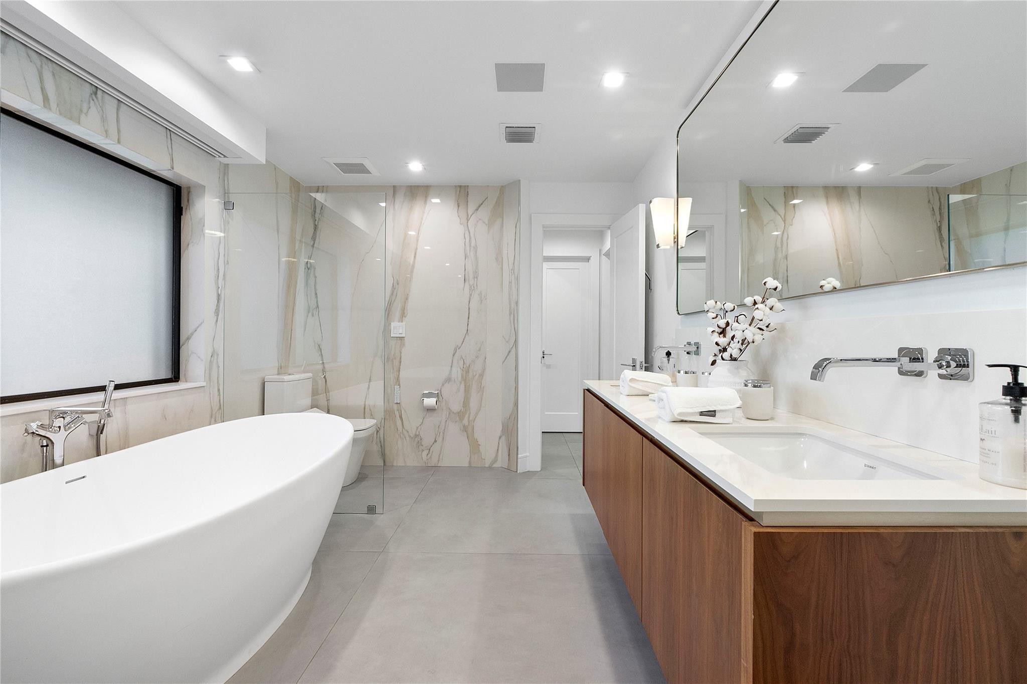 500 NE 14th, Fort Lauderdale FL 33301