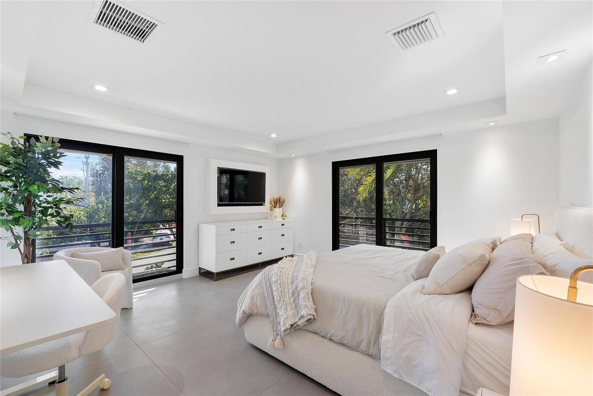 500 NE 14th, Fort Lauderdale FL 33301