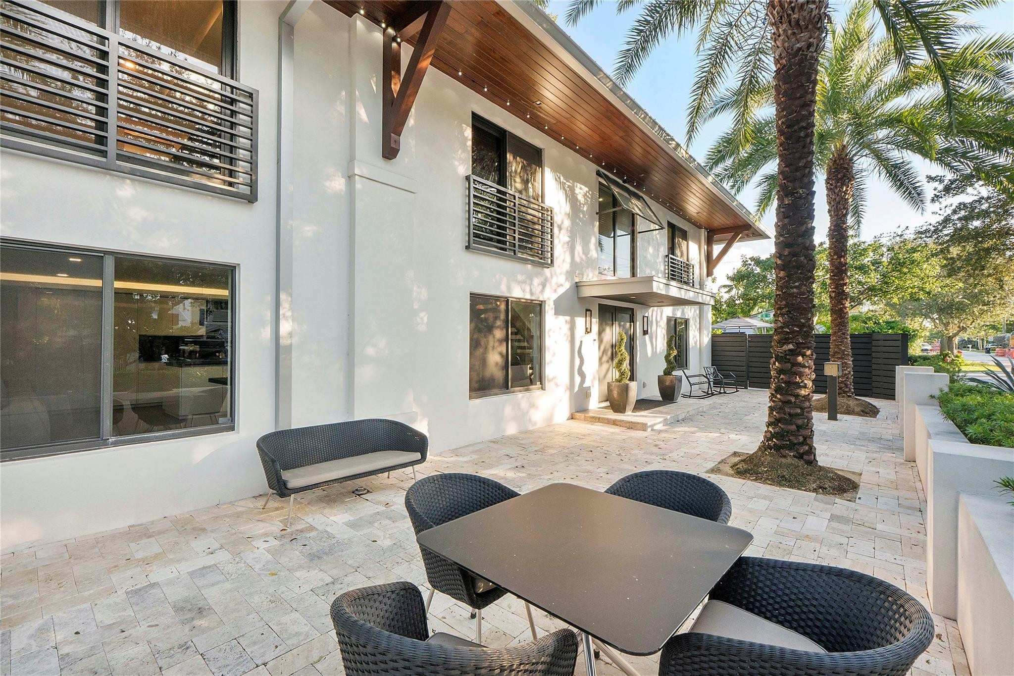 500 NE 14th, Fort Lauderdale FL 33301