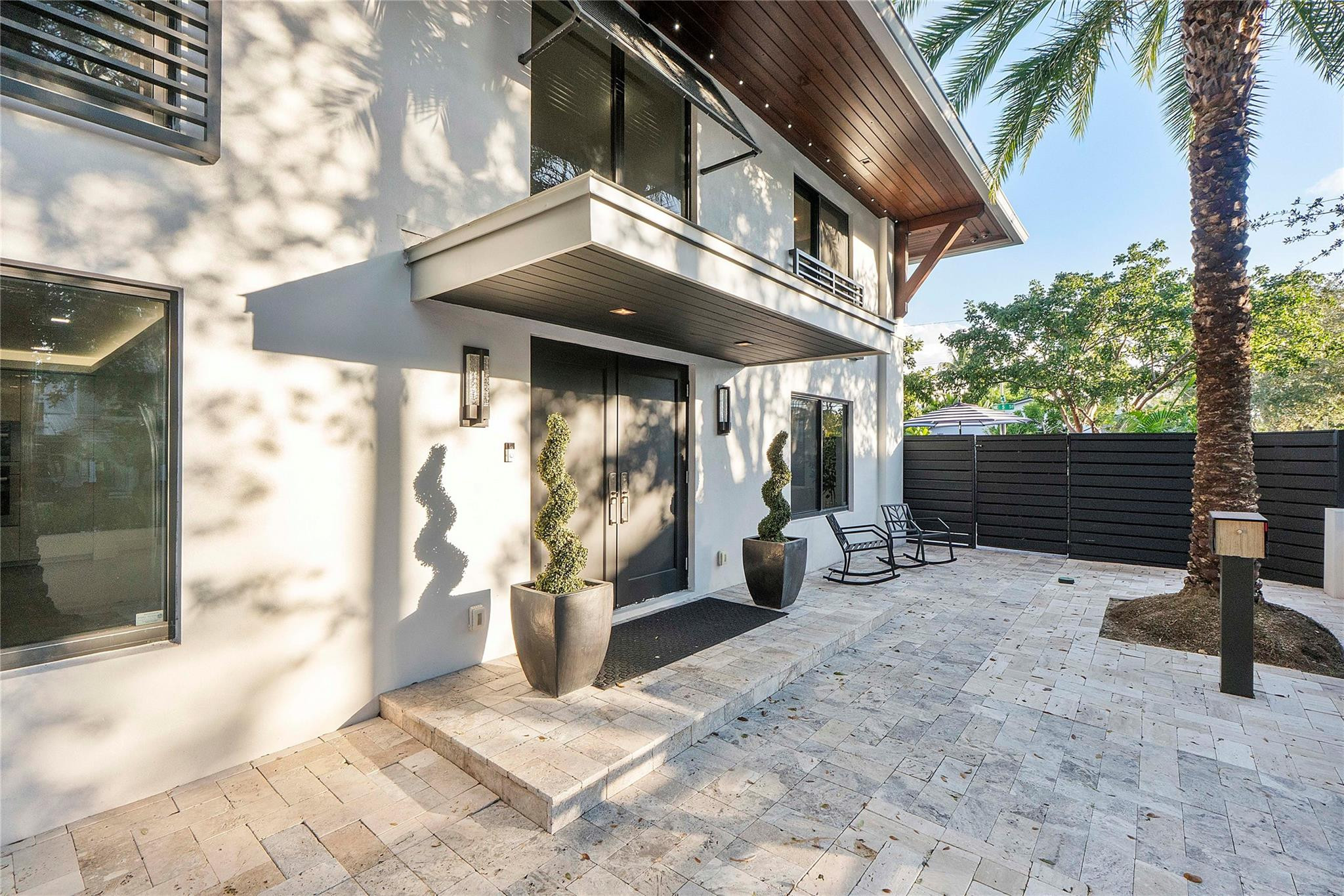 500 NE 14th, Fort Lauderdale FL 33301