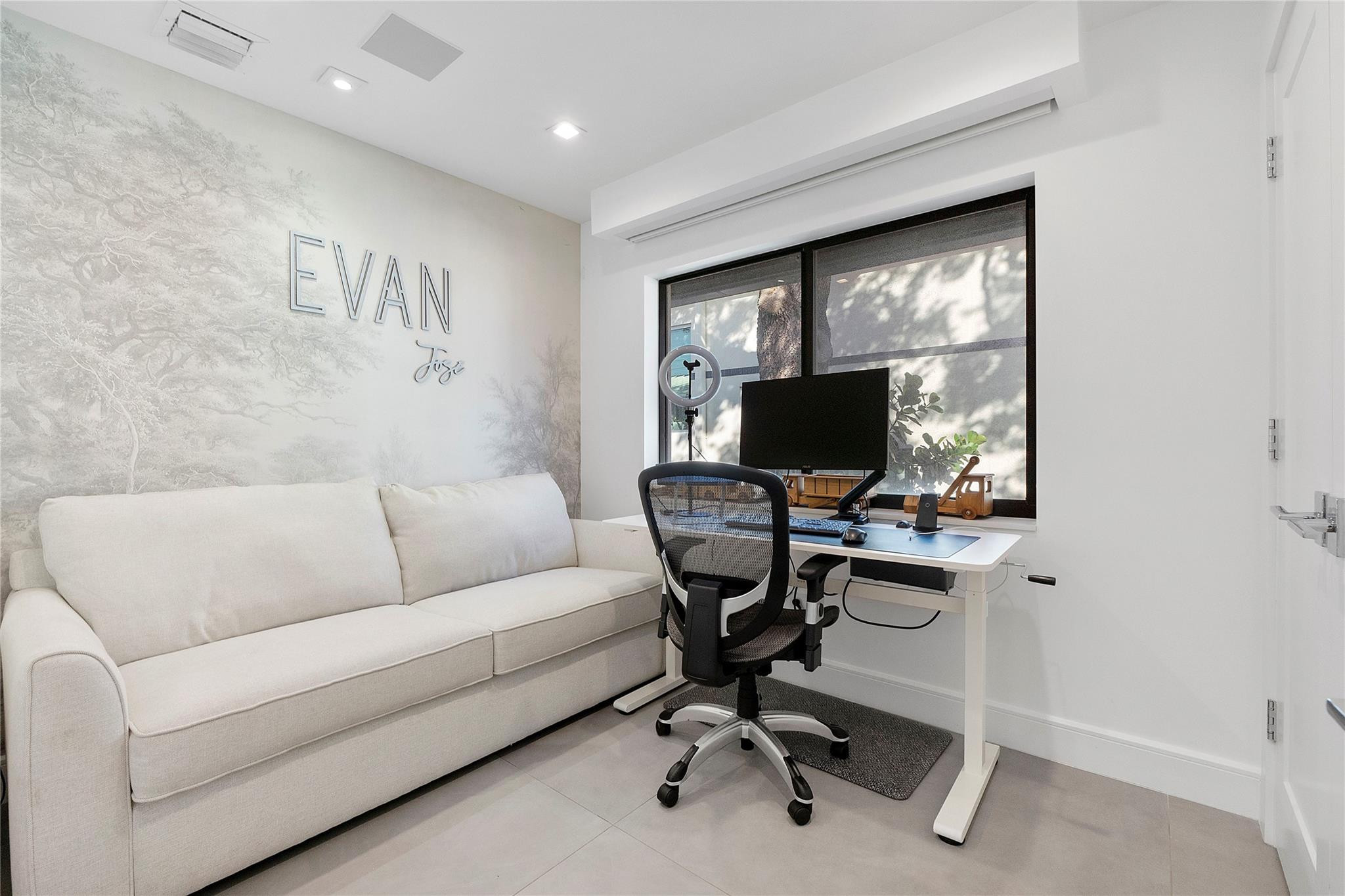 500 NE 14th, Fort Lauderdale FL 33301