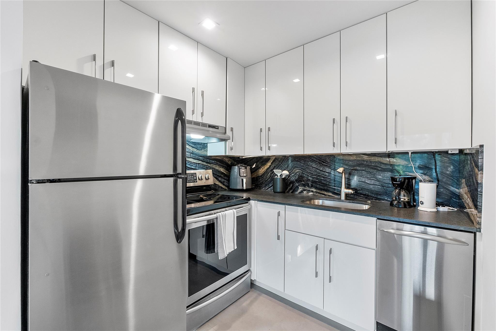 500 NE 14th, Fort Lauderdale FL 33301