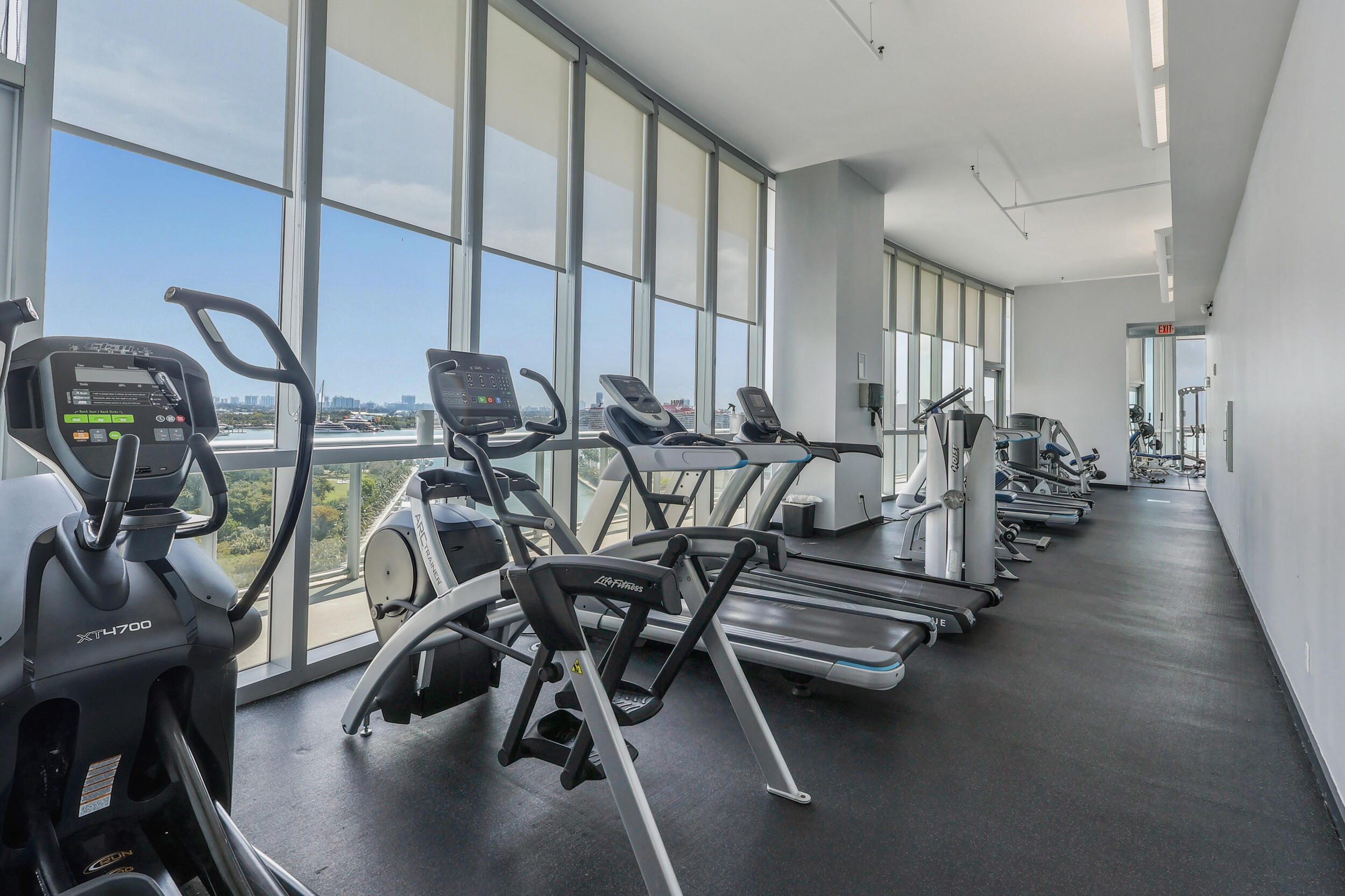 888 Biscayne #3702, Miami FL 33132