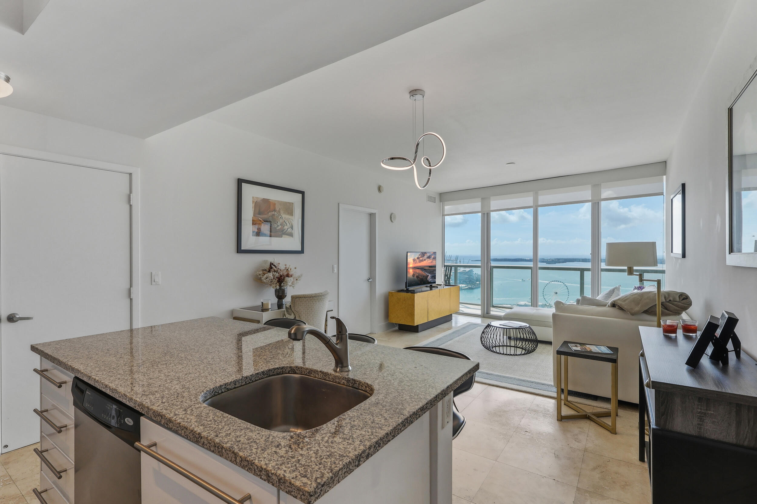 888 Biscayne #3702, Miami FL 33132