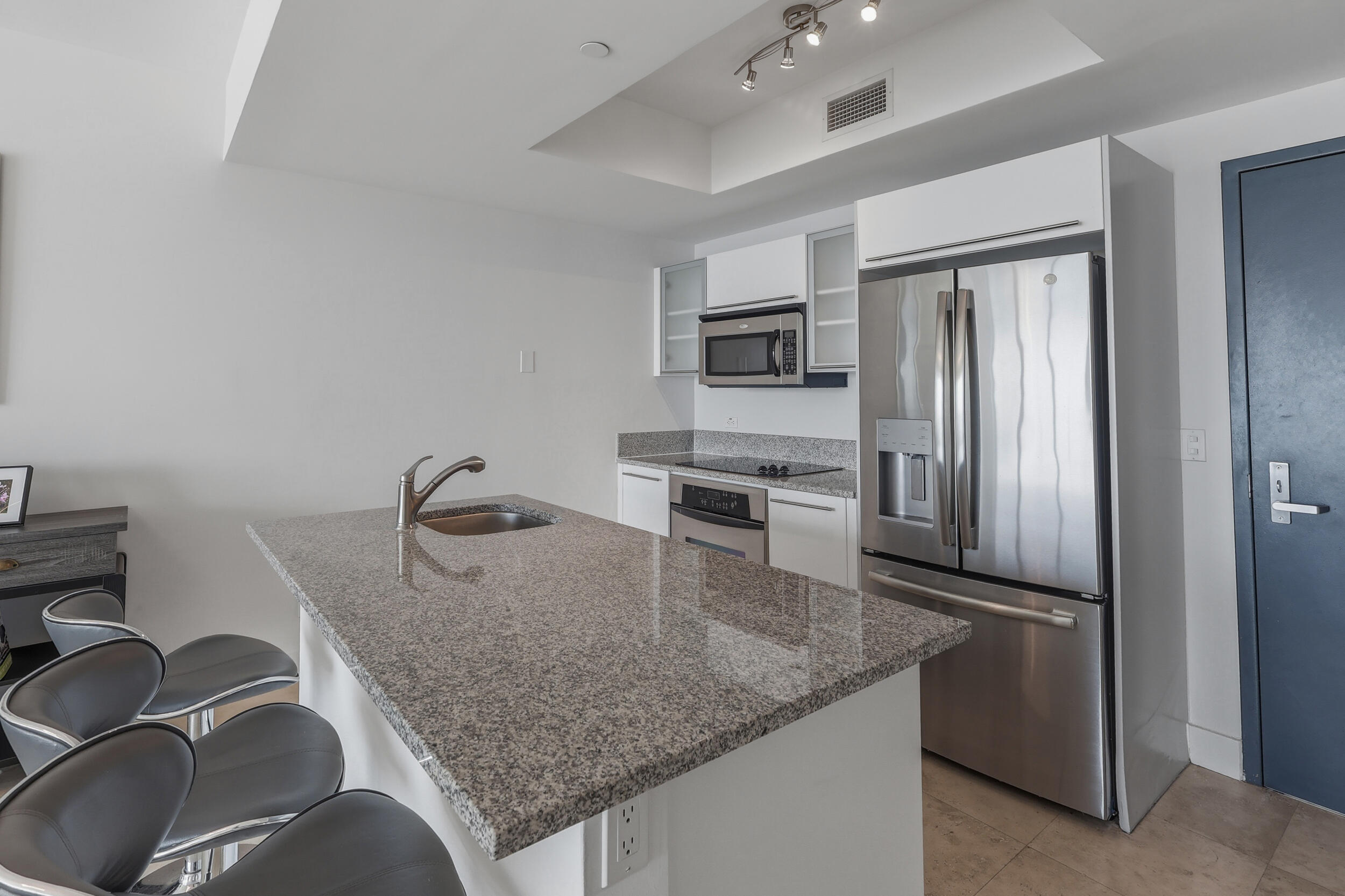 888 Biscayne #3702, Miami FL 33132