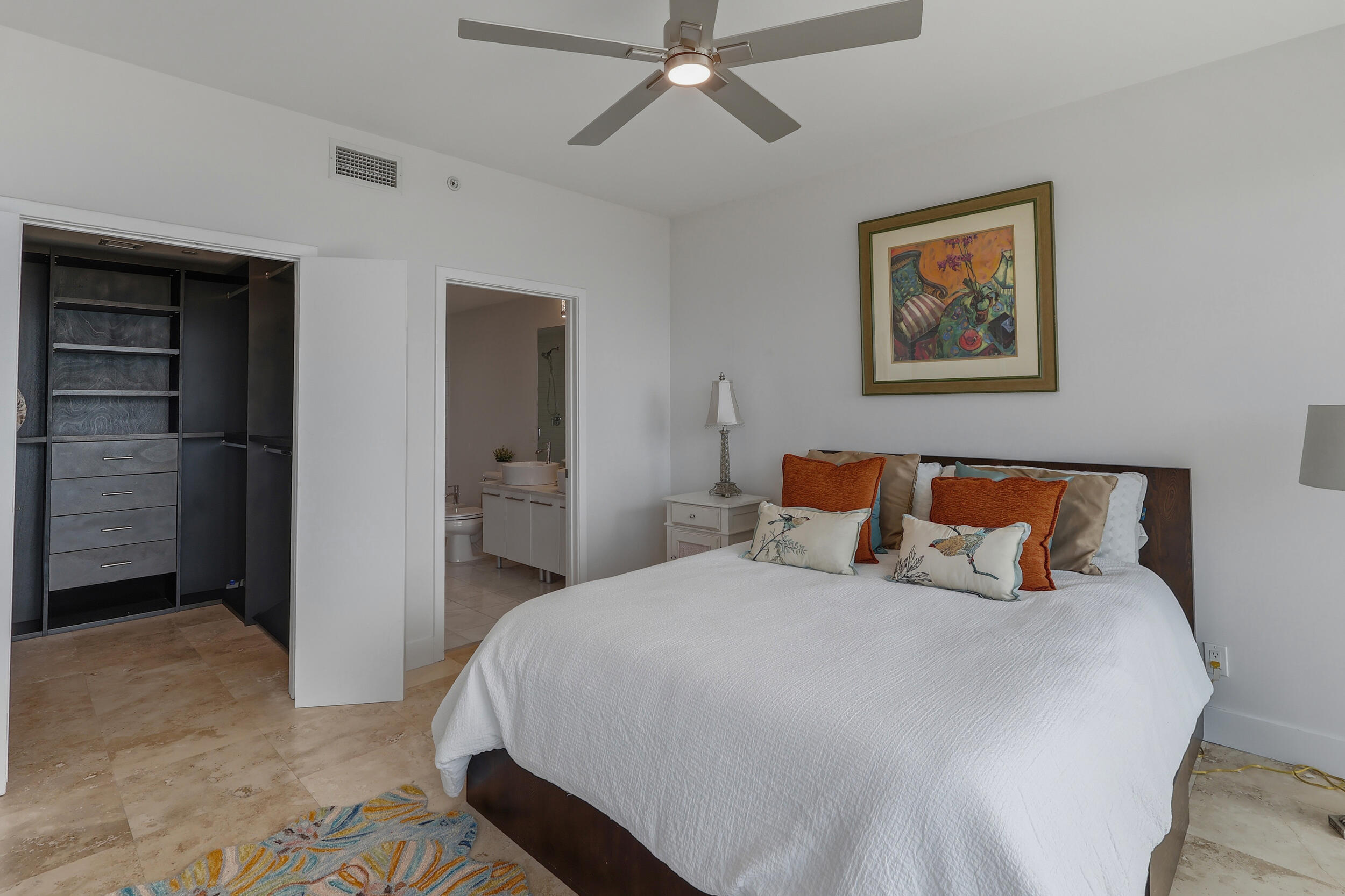 888 Biscayne #3702, Miami FL 33132