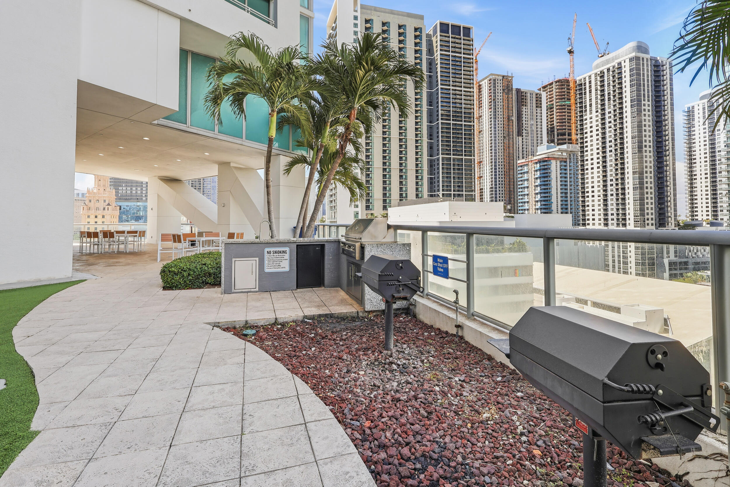 888 Biscayne #3702, Miami FL 33132