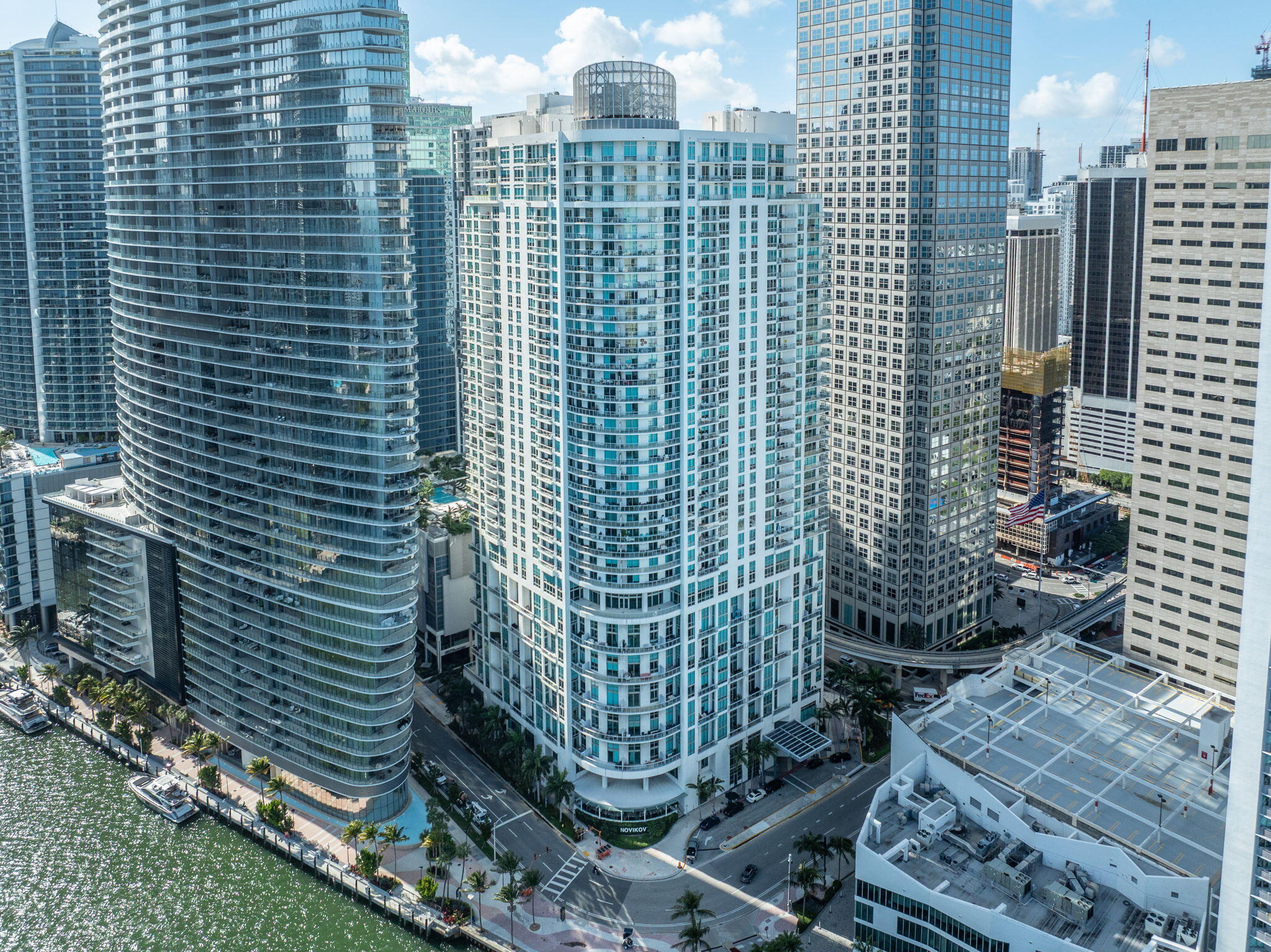 300 S Biscayne #L-832, Miami FL 33131