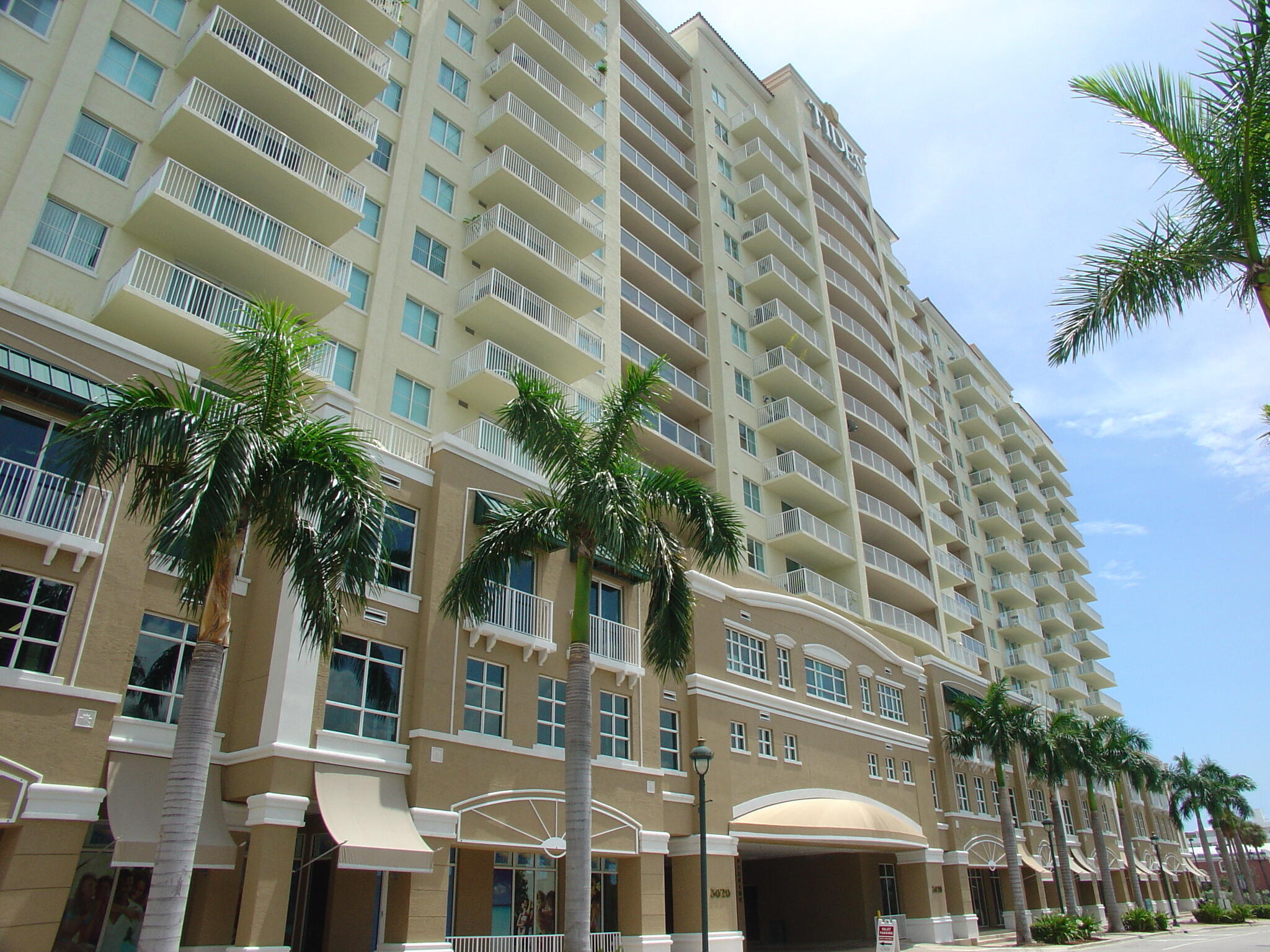 3020 NE 32nd #Ph1, Fort Lauderdale FL 33308