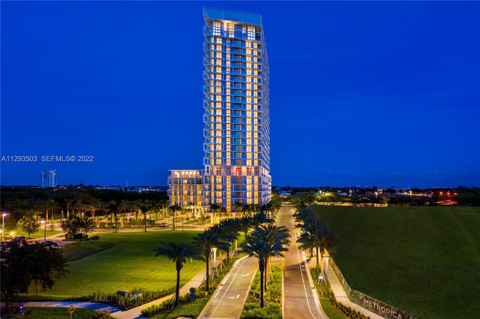 2000 Metropica #1509, Sunrise FL 33323