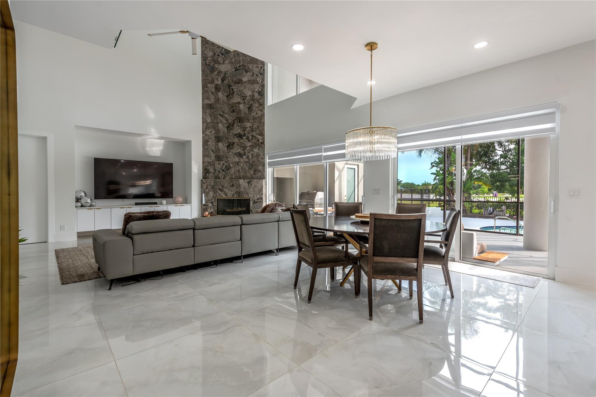 2090 Windsock, Wellington FL 33414