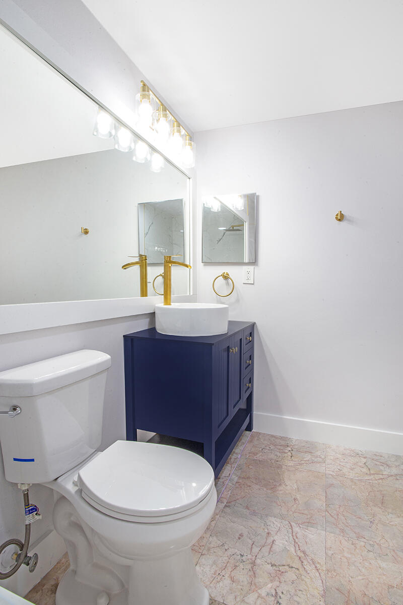 5860 W Sample #204, Coral Springs FL 33063