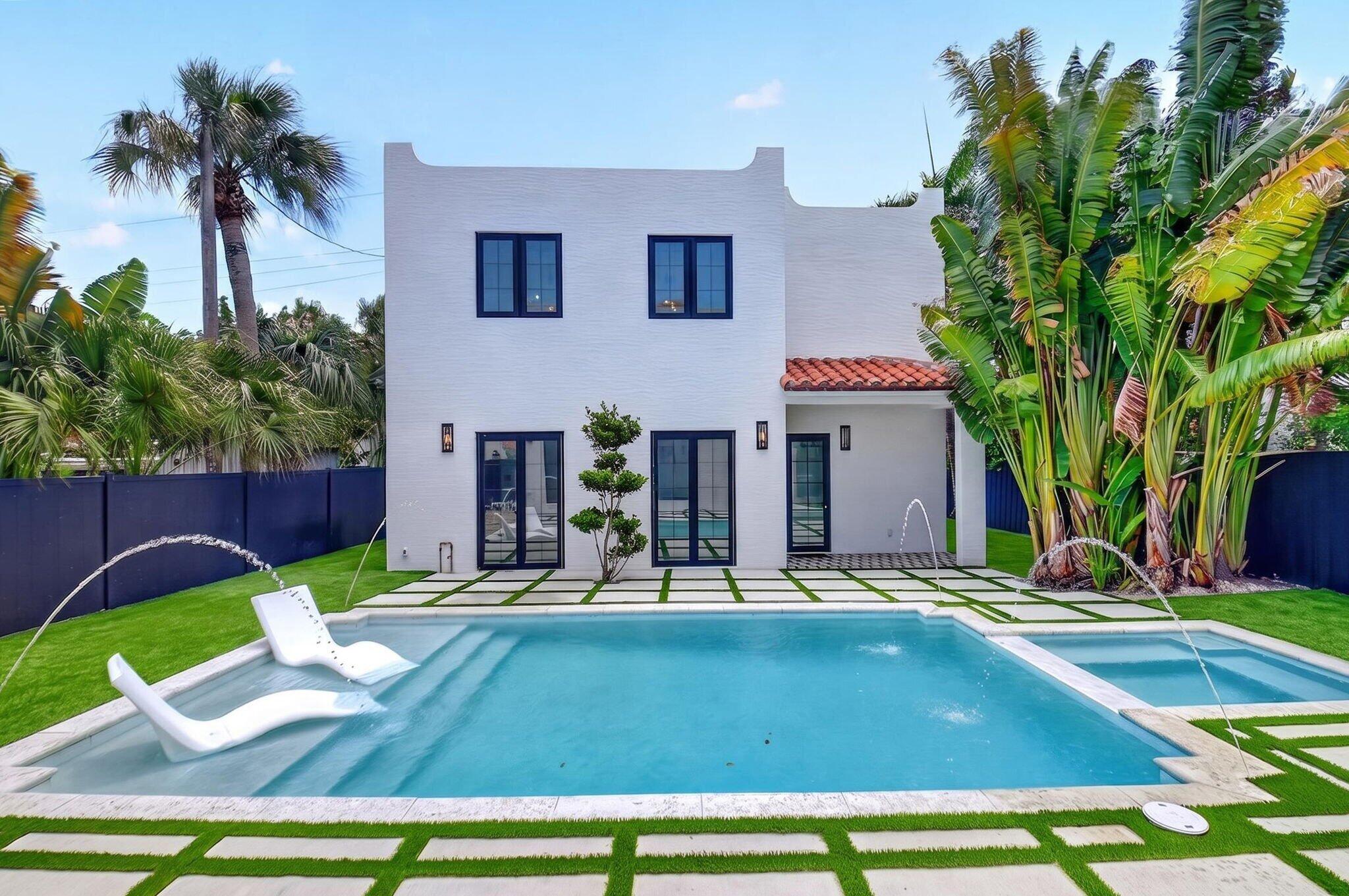312 Plymouth, West Palm Beach FL 33405
