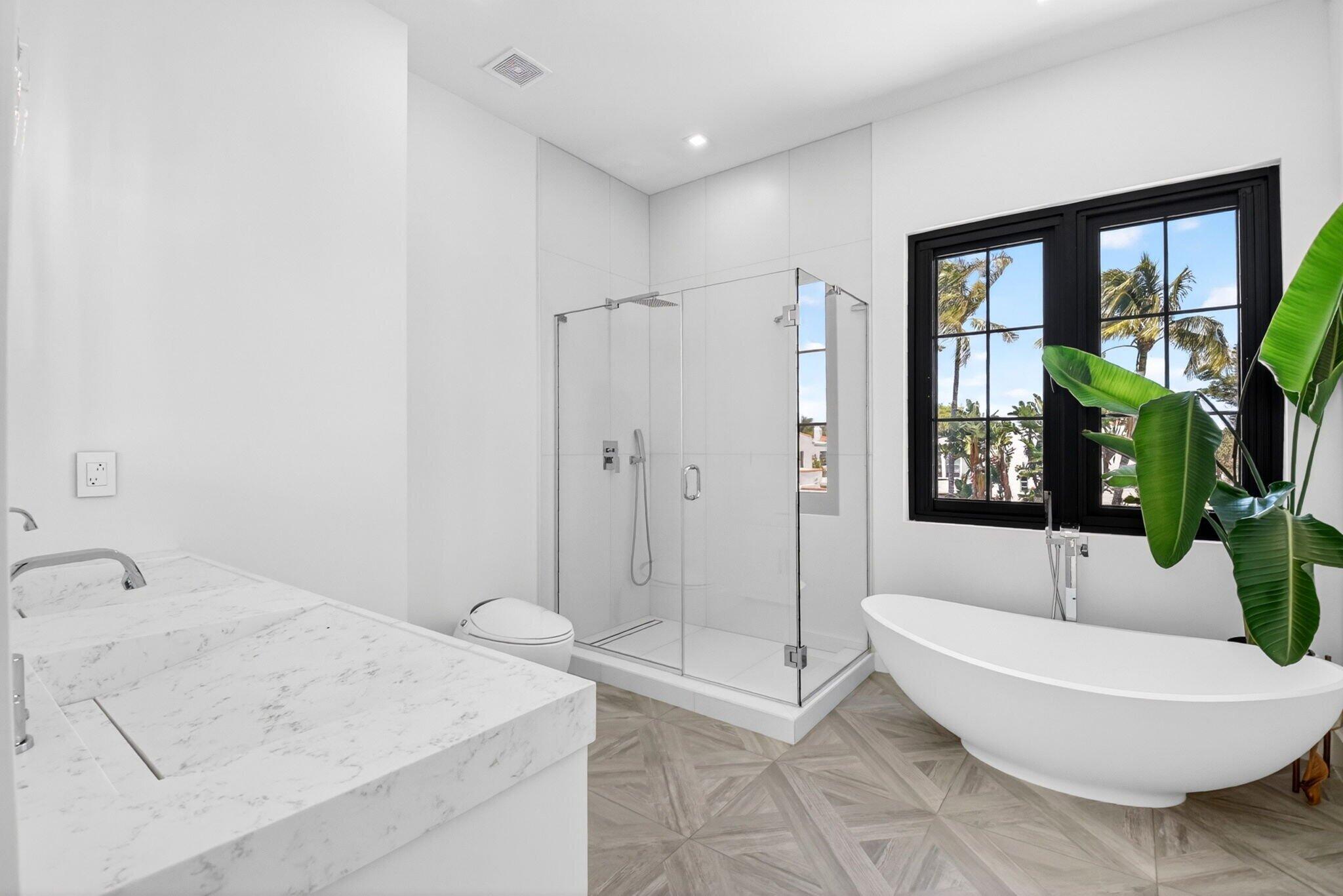 312 Plymouth, West Palm Beach FL 33405