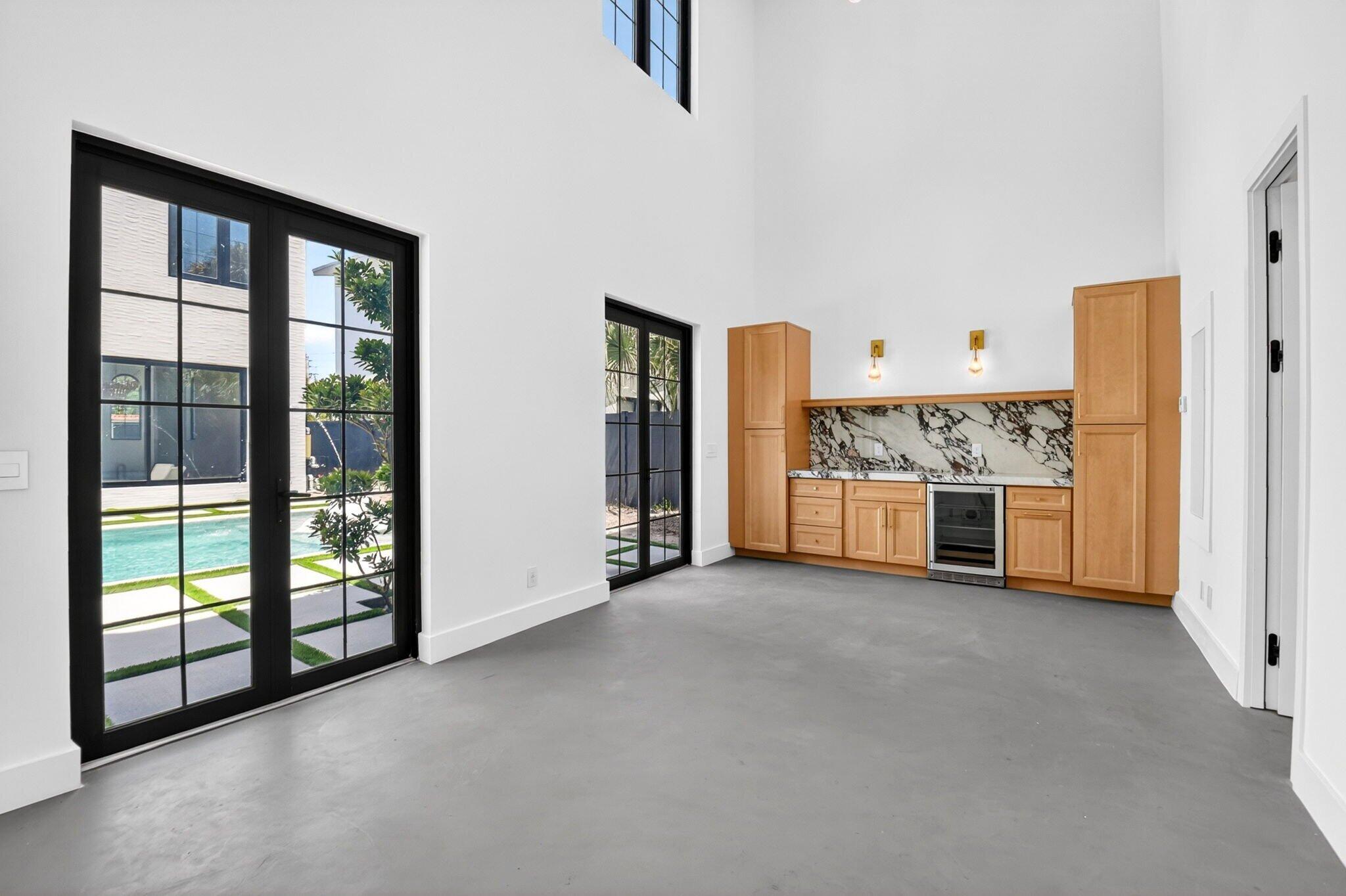 312 Plymouth, West Palm Beach FL 33405
