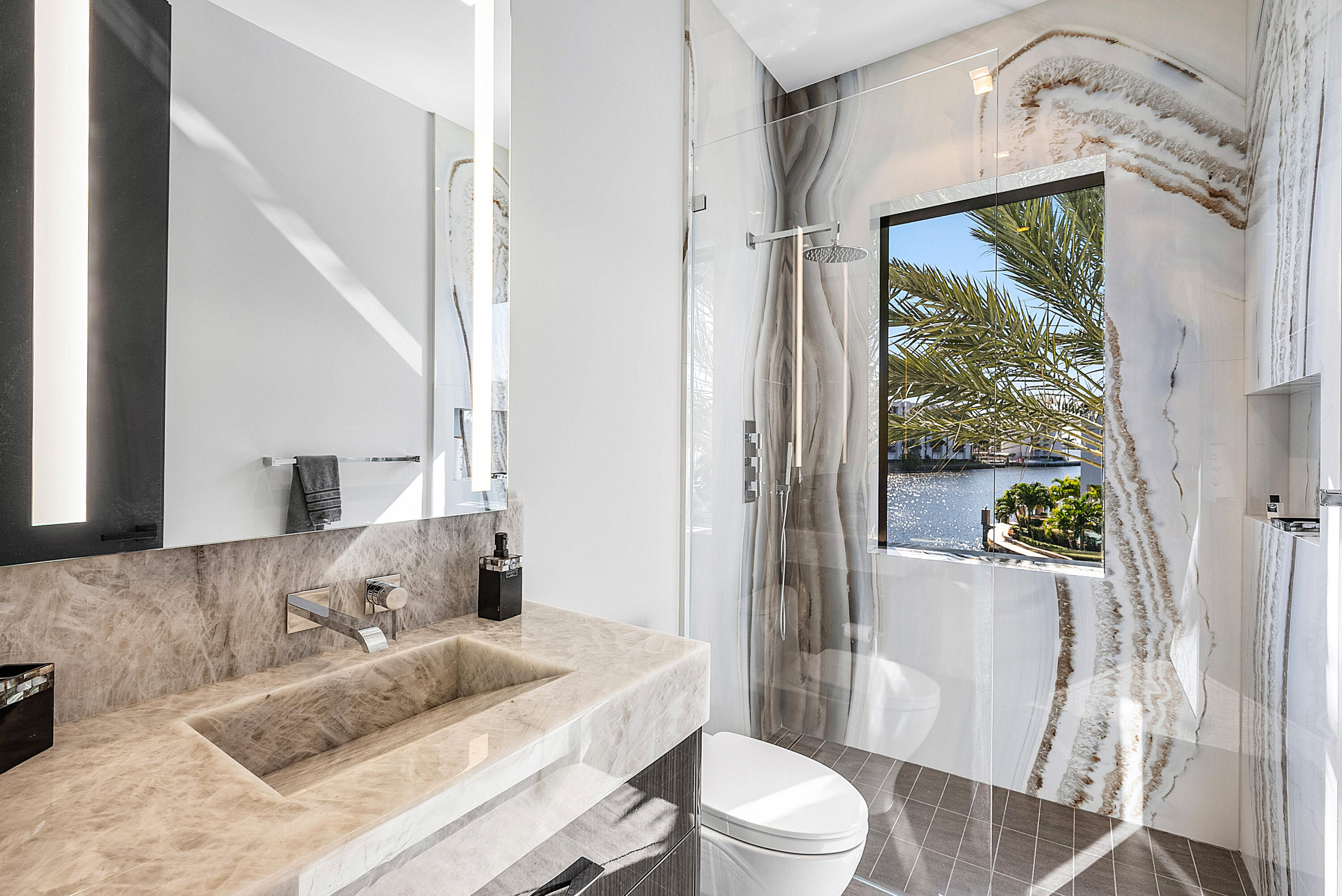 2934 NE 8th #A, Boca Raton FL 33431